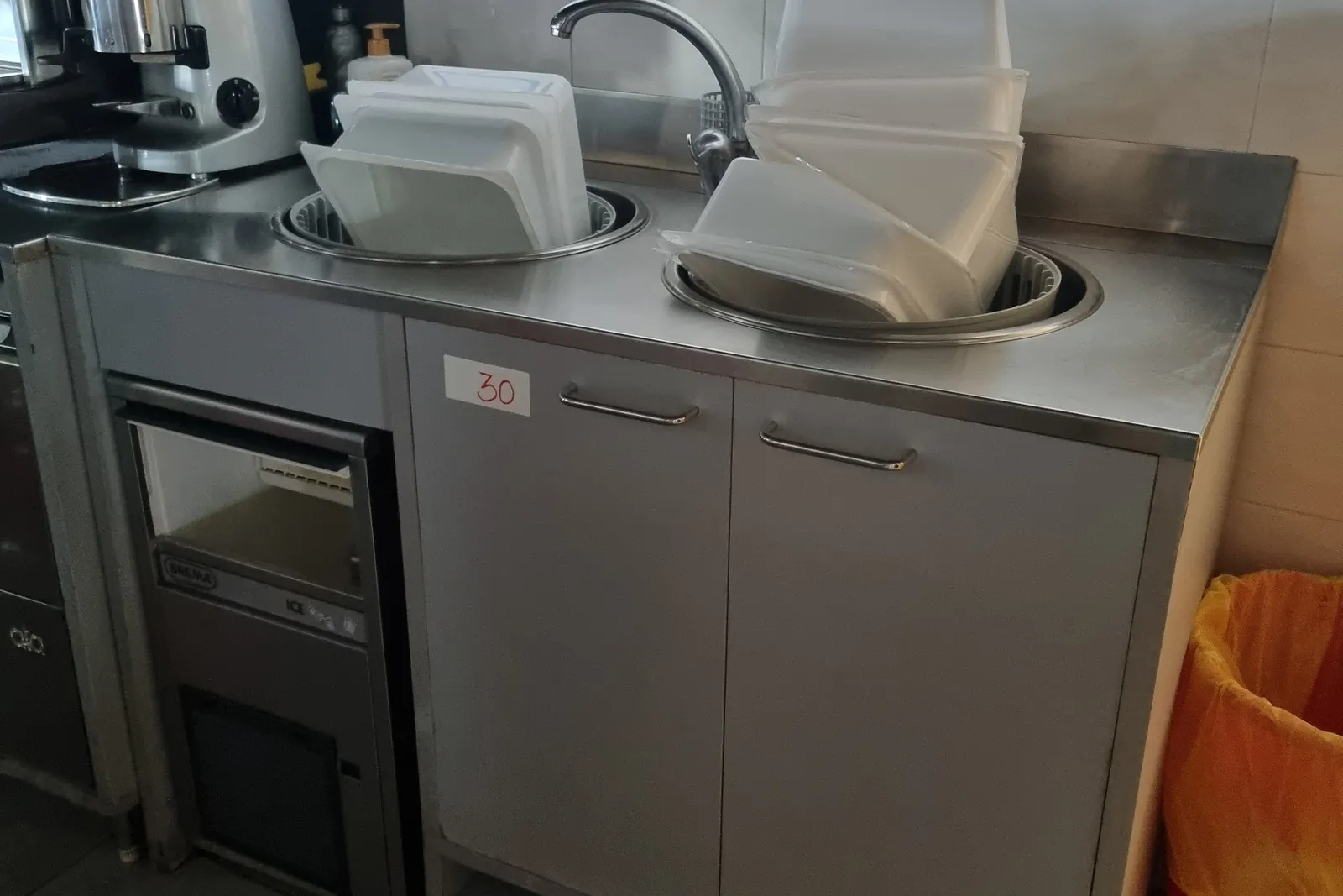 Arredo e attrezzatura ristorante