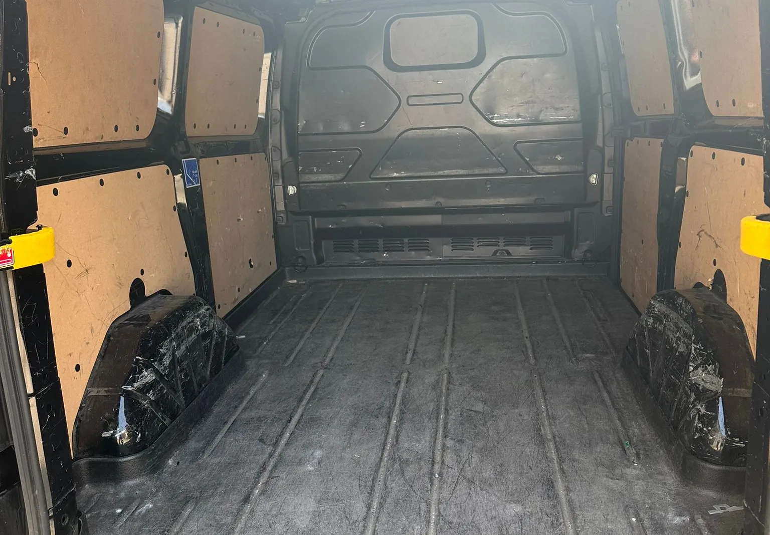 Furgone Ford Transit Custom targato GF413JL