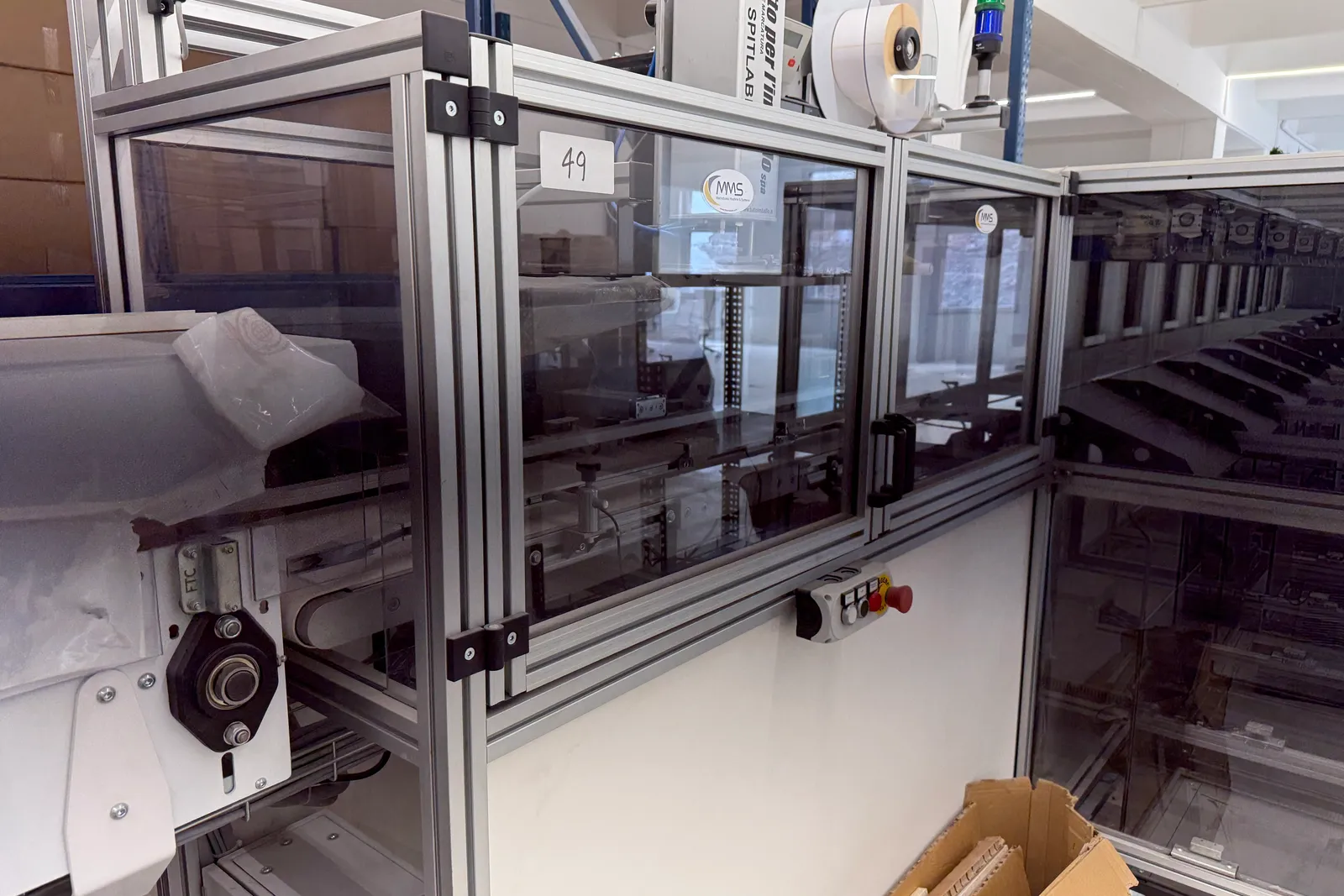 N. 2 magazzini automatici Pharmathek Sintesi, inclusi moduli di carico, linea di imballo e smistamento Mechatronic Machines & Systems e centralina di controllo