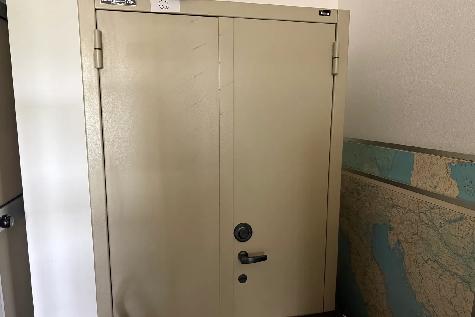 Arredi e macchine elettriche ed elettroniche da ufficio (ID da n. 31 a n. 194, oltre ID 201)