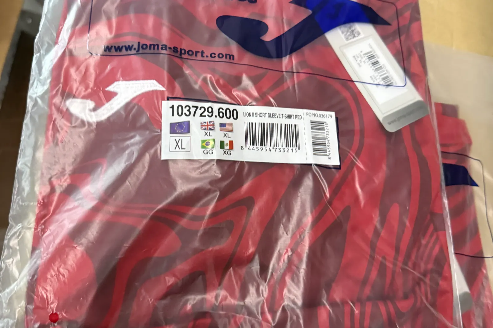 Magazzino tessuti, capi di abbigliamento e accessori – ID da n. 65 a n. 80
