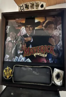 Flipper elettronico modello Maverick anni '90 con display DMD