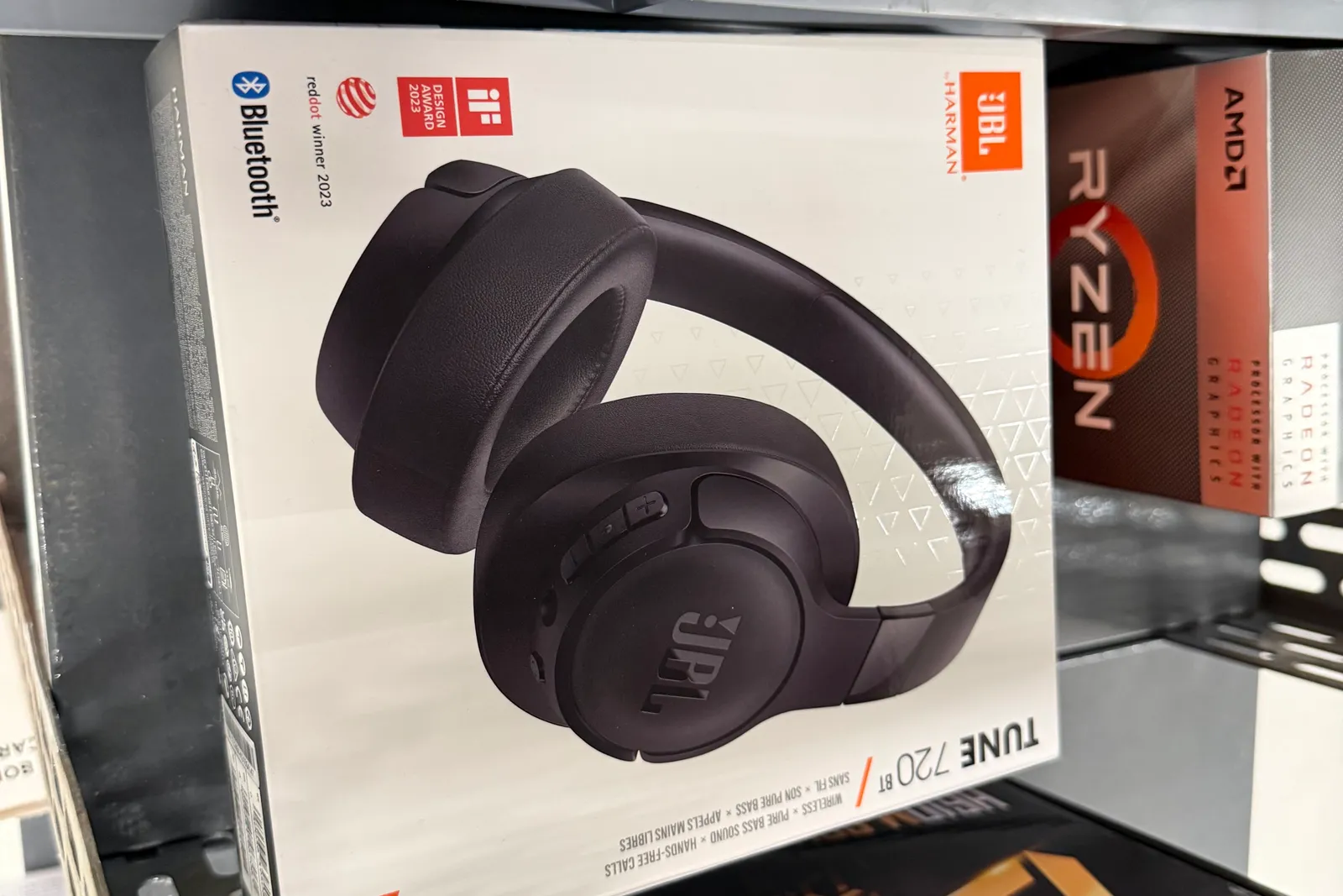Stock prodotti, batterie, imballaggi, arredi e varie