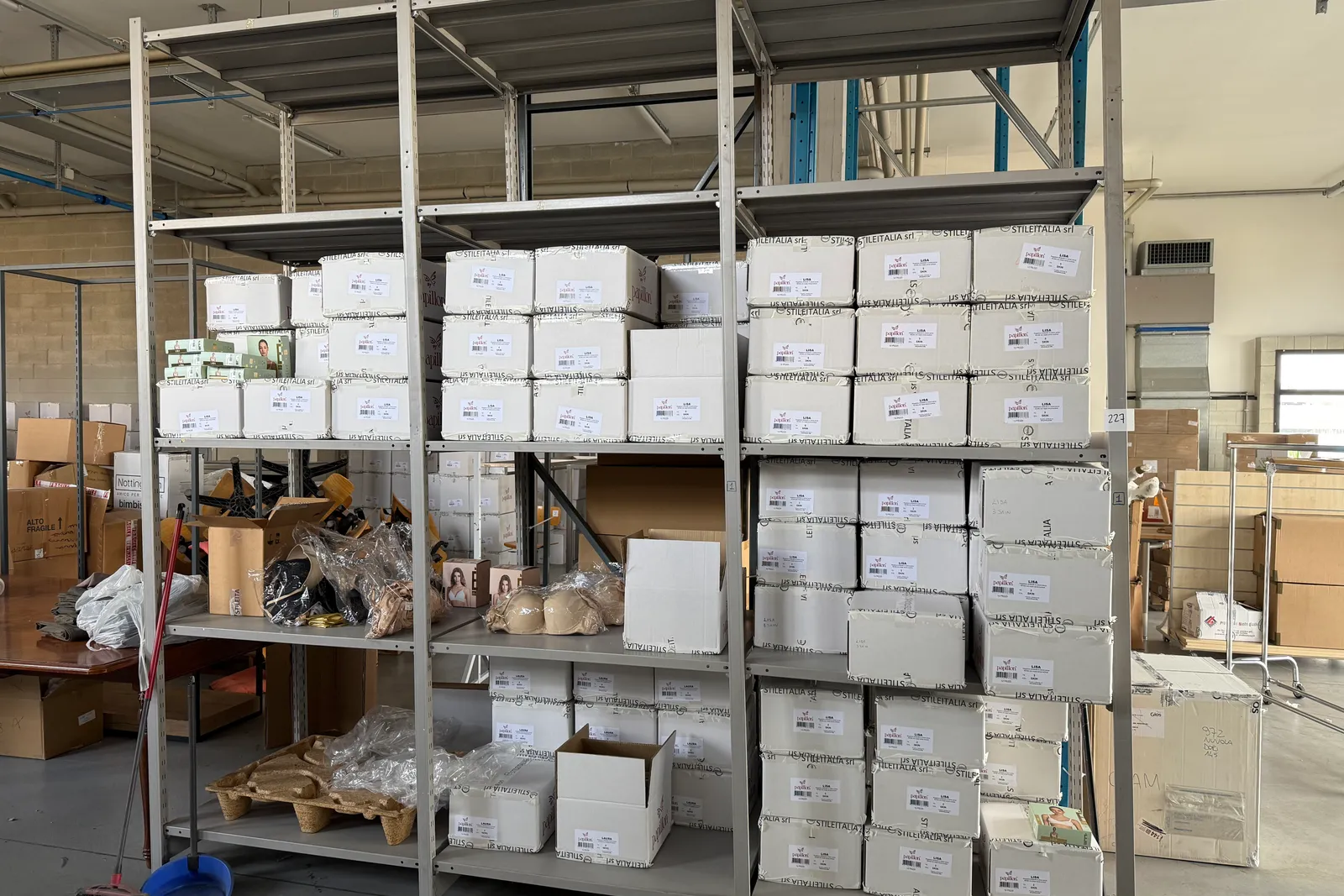 Scaffalature e armadietti metallici