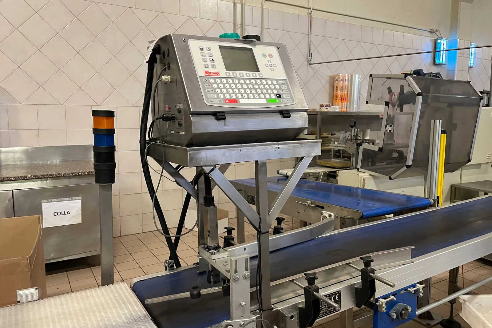 Macchinari a attrezzature per attività di pasticceria
