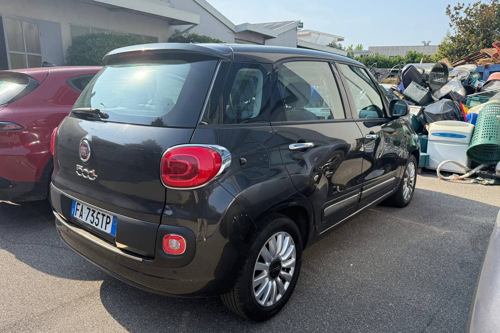 Autovettura Fiat 500 L targata FA735TP