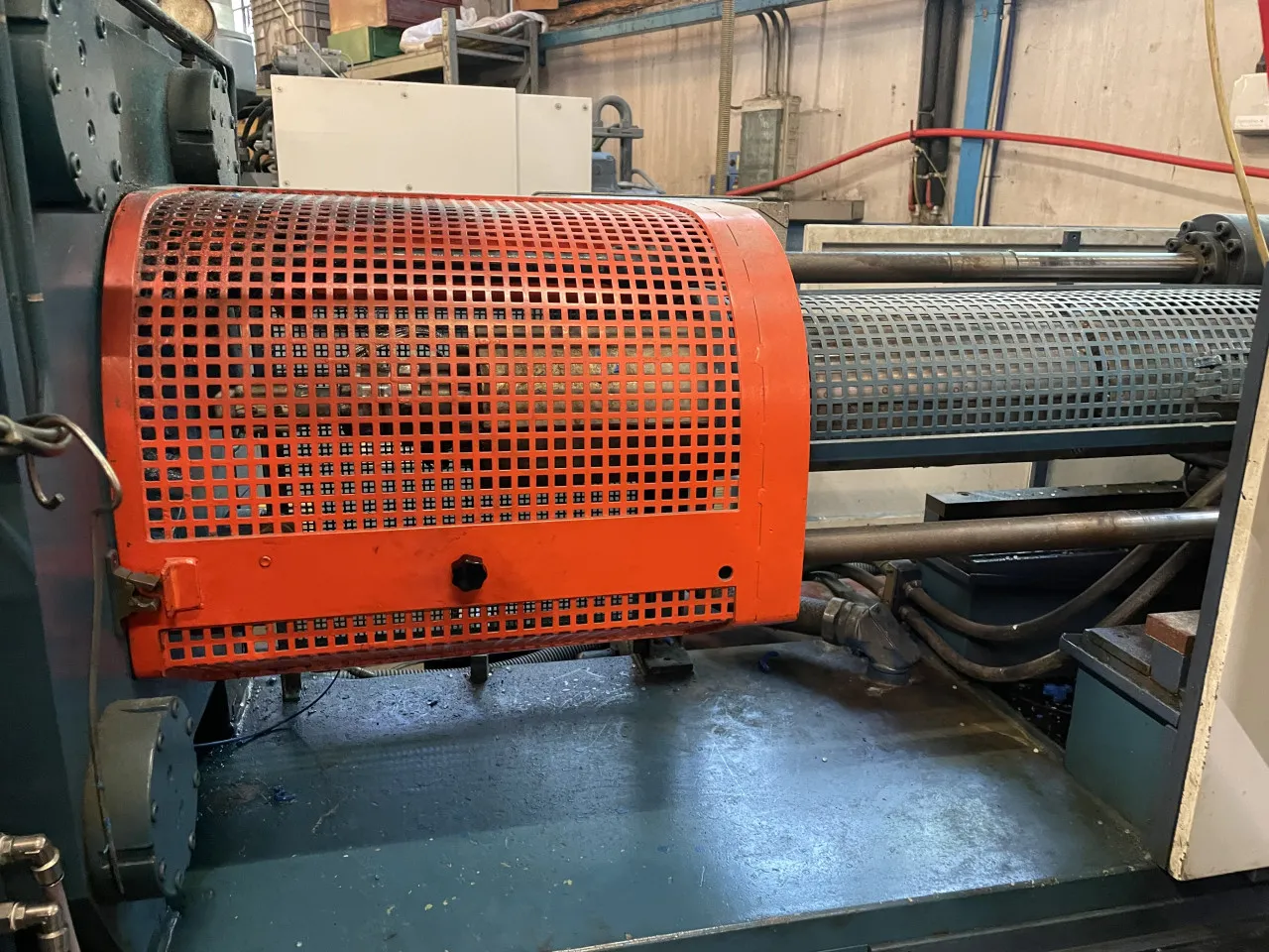 Pressa oleodinamica per stampaggio plastica Maico Presse