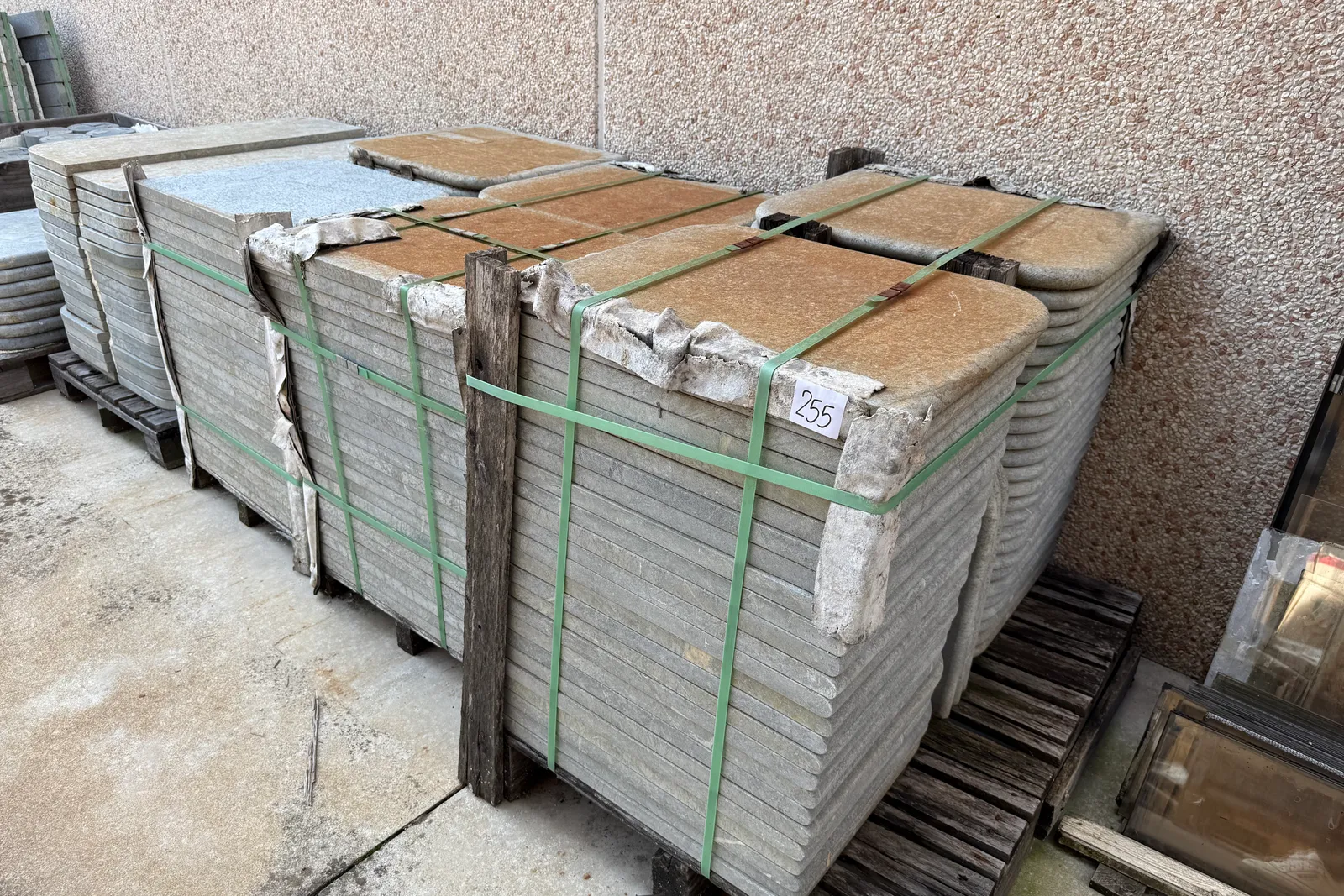 Pietra ollare e materiale refrattario