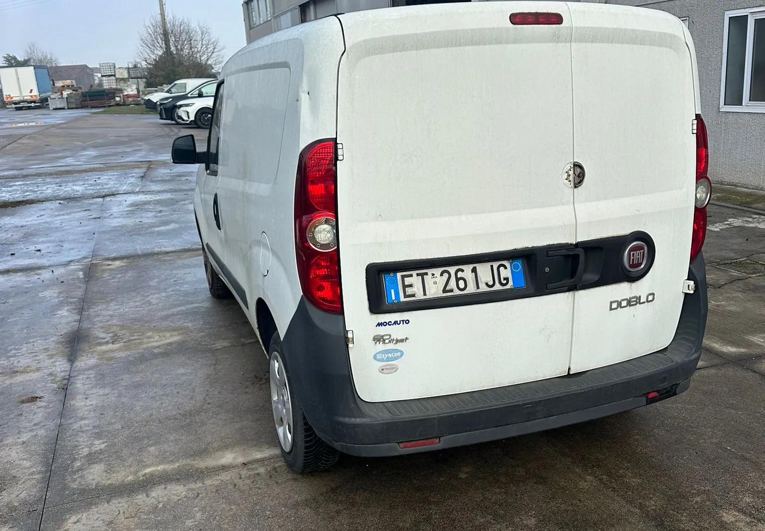 N. 4 autocarri Fiat Doblò targati ES972WZ, ET261JG, ES032XR, EZ672LE
