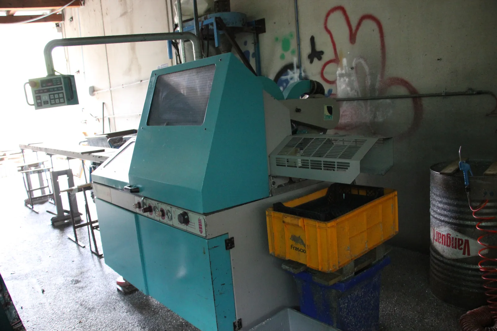 Macchinari, attrezzature e arredi per officina meccanica