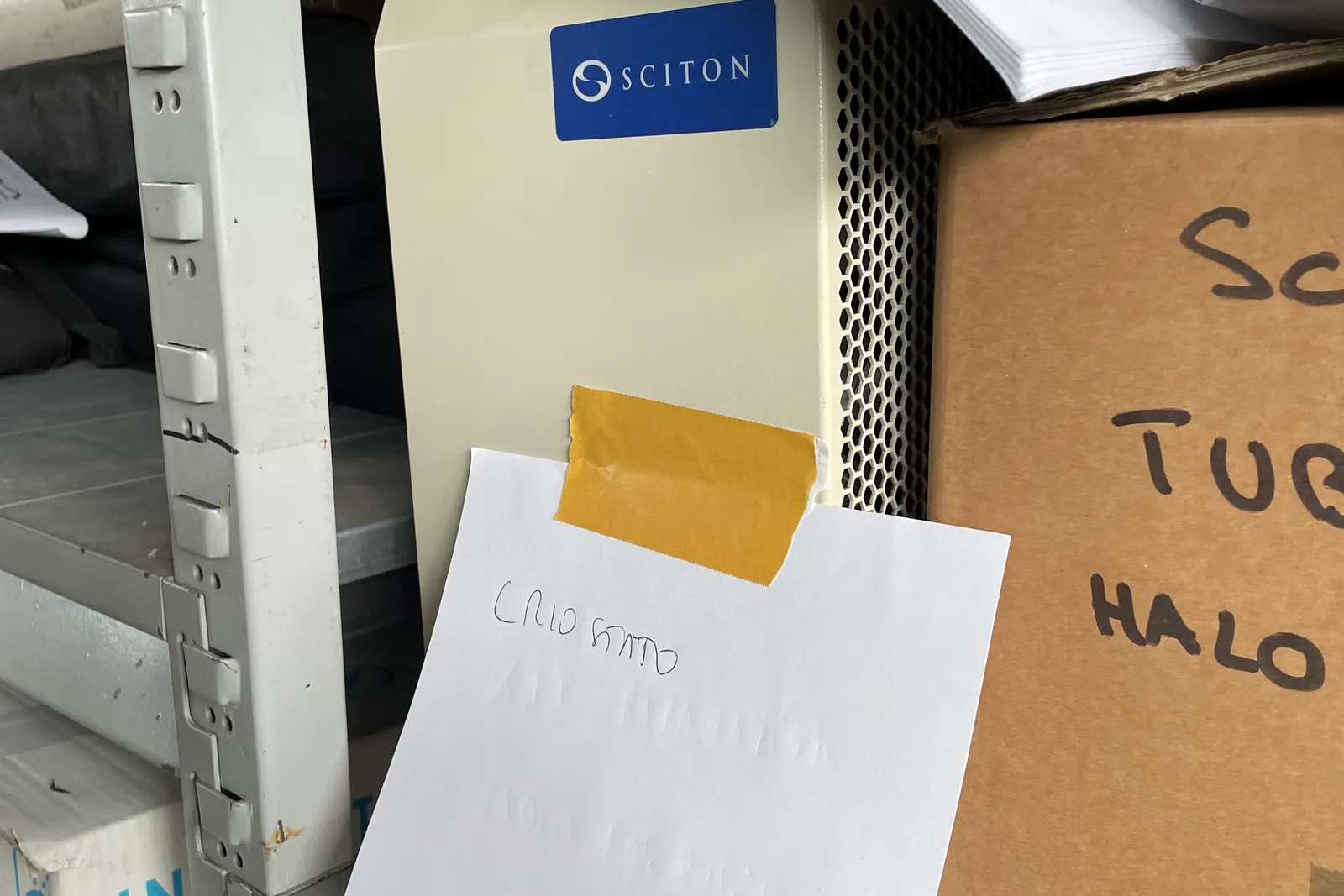 Magazzino - altri prodotti e macchinari estetica come da elenco (ALLEGATO 4) oltre videoproiettore ACER mod. P7280 