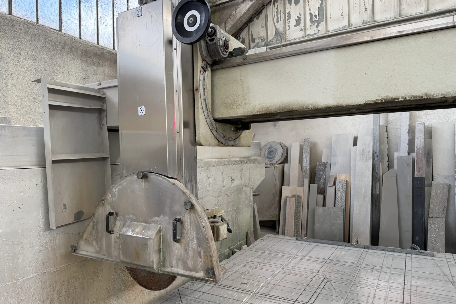 Macchine da ufficio e macchinari lavorazione pietra (ID 24, 25, 26, 27, 28, 31, 36, 35, 50, 64, 66, 68, 71)