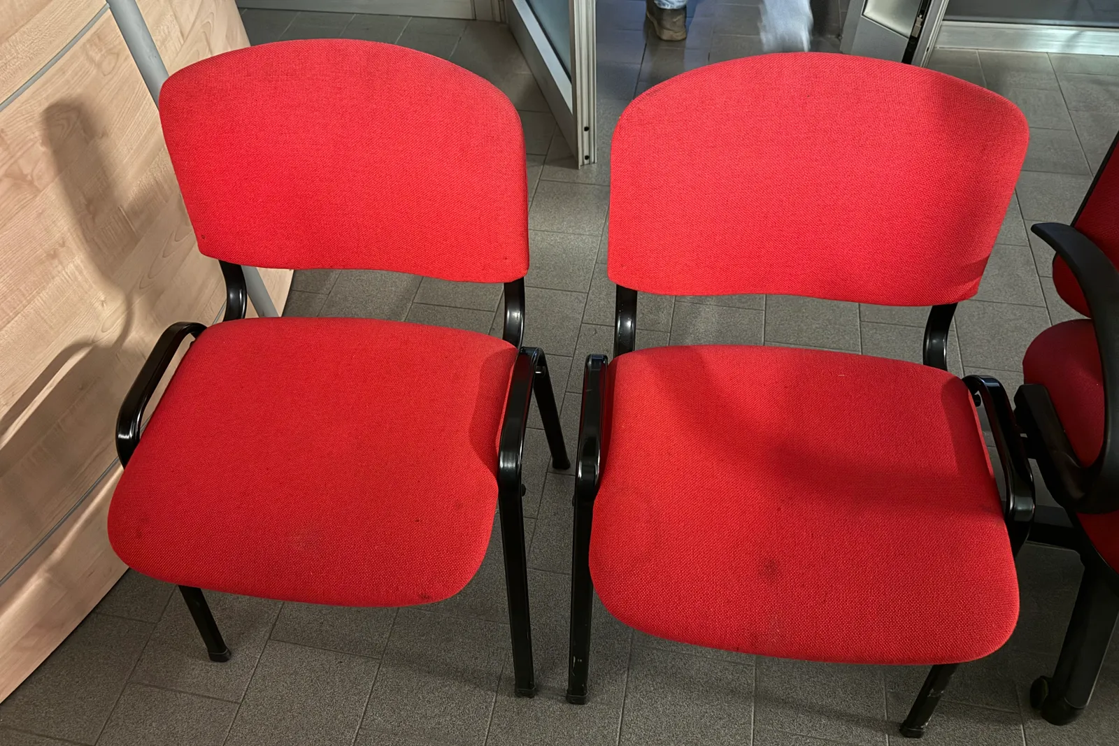 Arredi e macchine elettriche ed elettroniche da ufficio (ID n. 1, 4, 9, 10, 11, 12, 13, 14, 15, 16, 1718, 19, 20) 