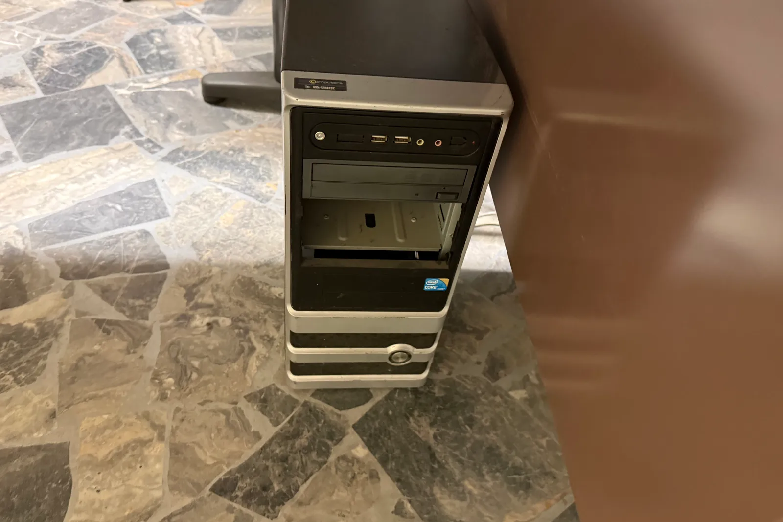 Macchine da ufficio e macchinari lavorazione pietra (ID 24, 25, 26, 27, 28, 31, 36, 35, 50, 64, 66, 68, 71)