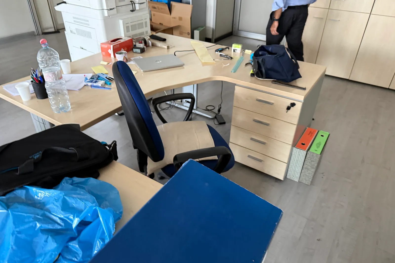 Arredi e macchine elettriche ed elettroniche da ufficio (ID da n. 31 a n. 194, oltre ID 201)