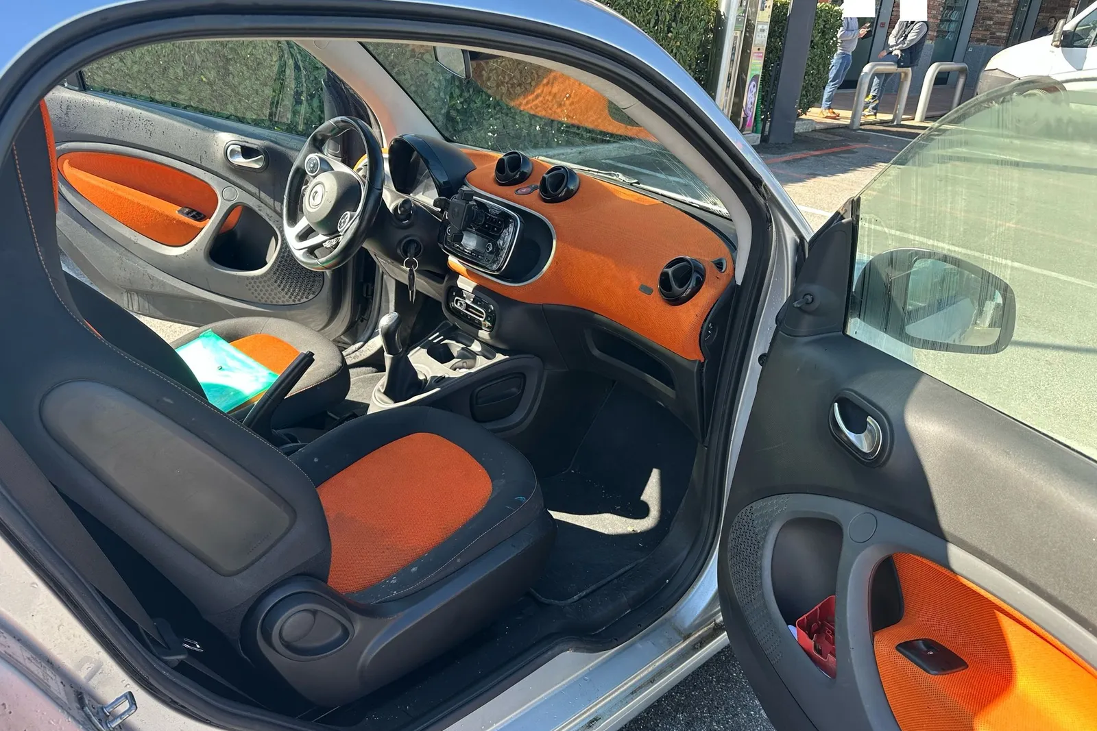 SMART FORTWO COUPE TARGA EY237LC