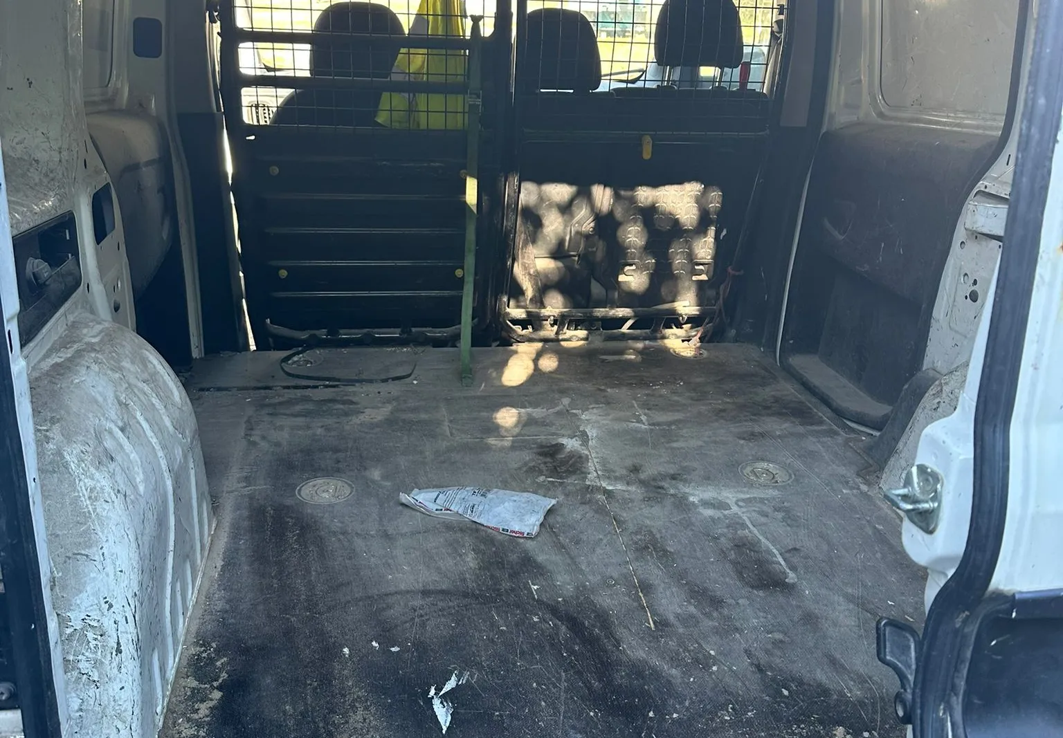 Autocarro Fiat Doblò targato EZ670LE