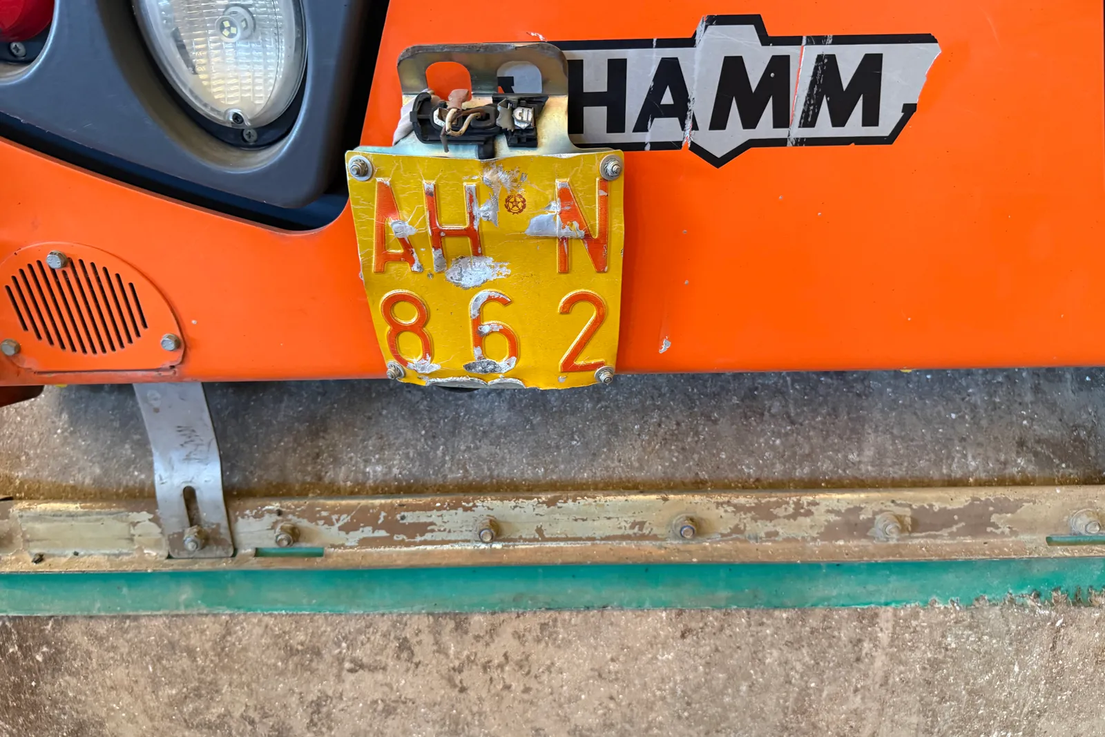 Rullo compressore a vibrazione Hamm mod. AG 201 HD 14 VV