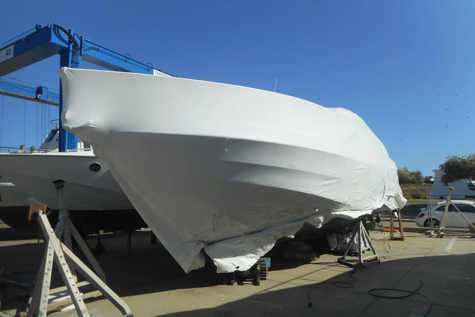 Imbarcazione da diporto denominata “GIRALLARGO”, modello PERSHING 45, iscritta in ATCN al n° MC1733DX