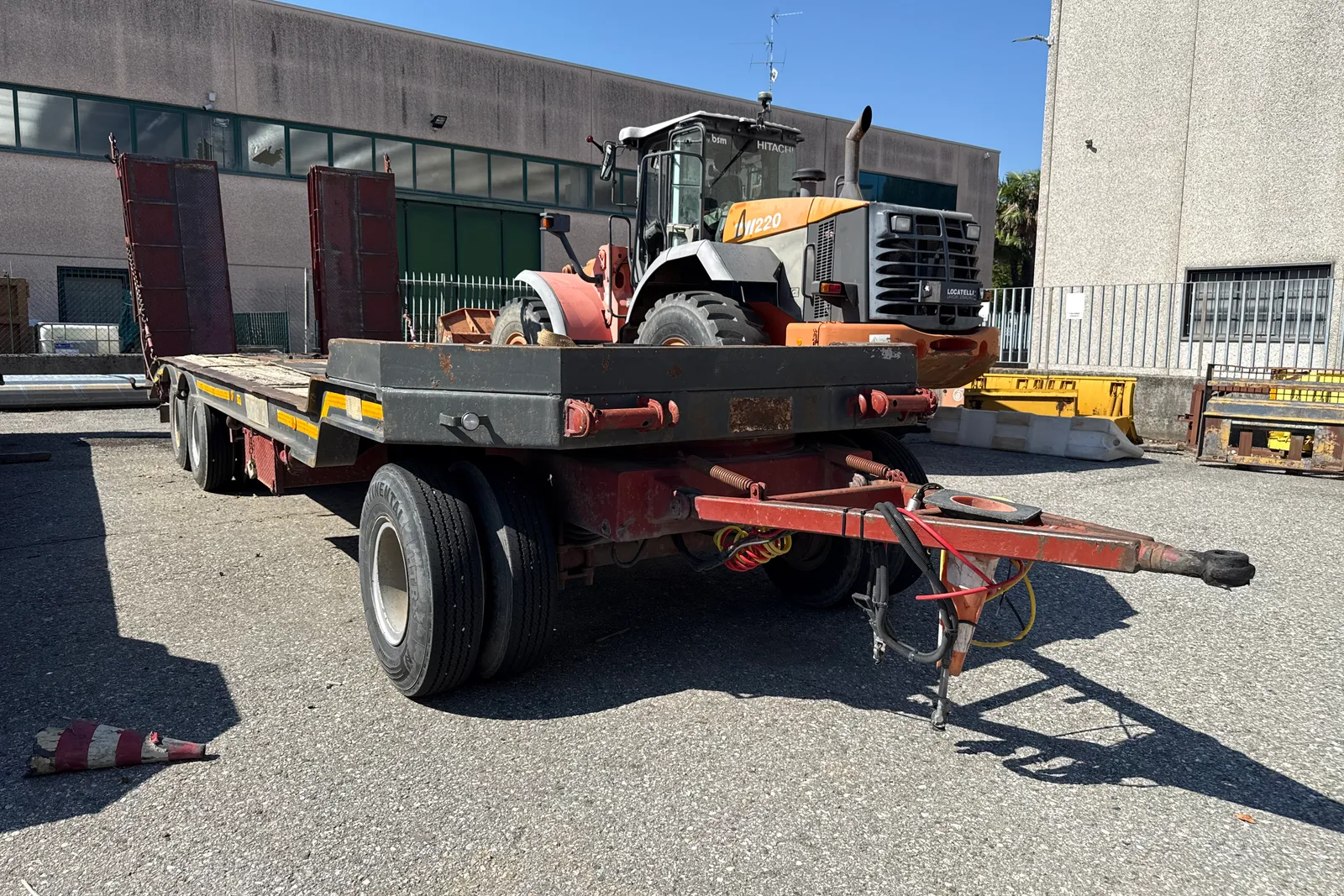Rimorchio CTC mod. RP32 targato XA726EX