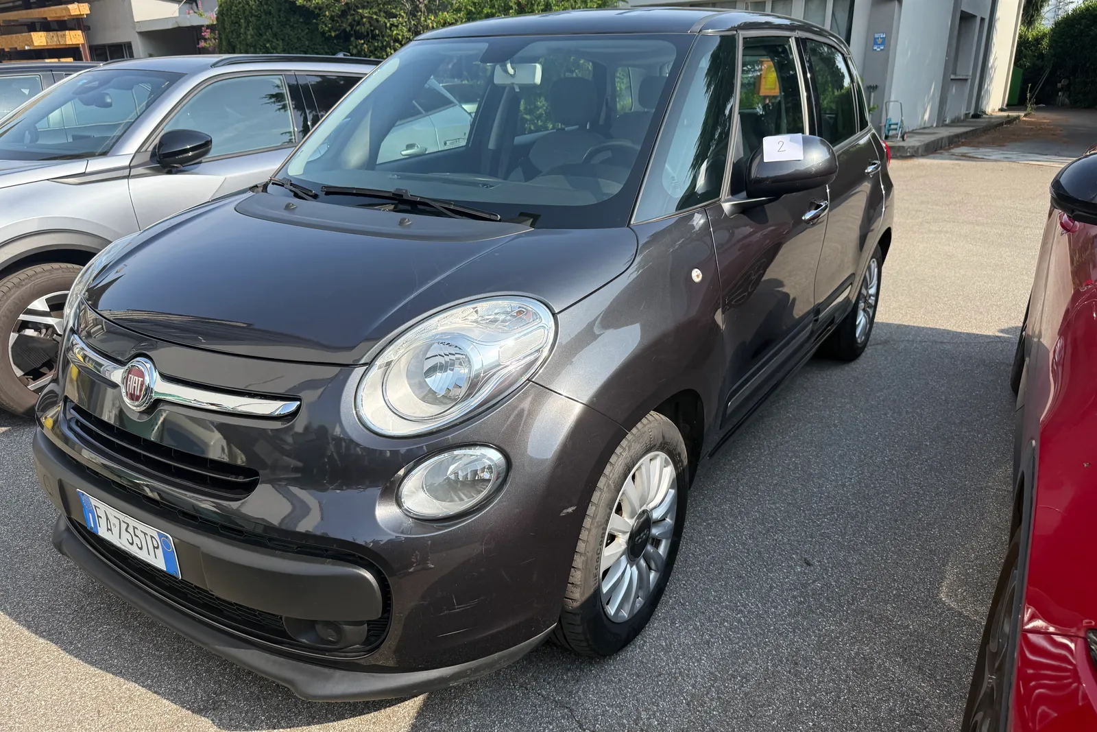 Autovettura Fiat 500 L targata FA735TP