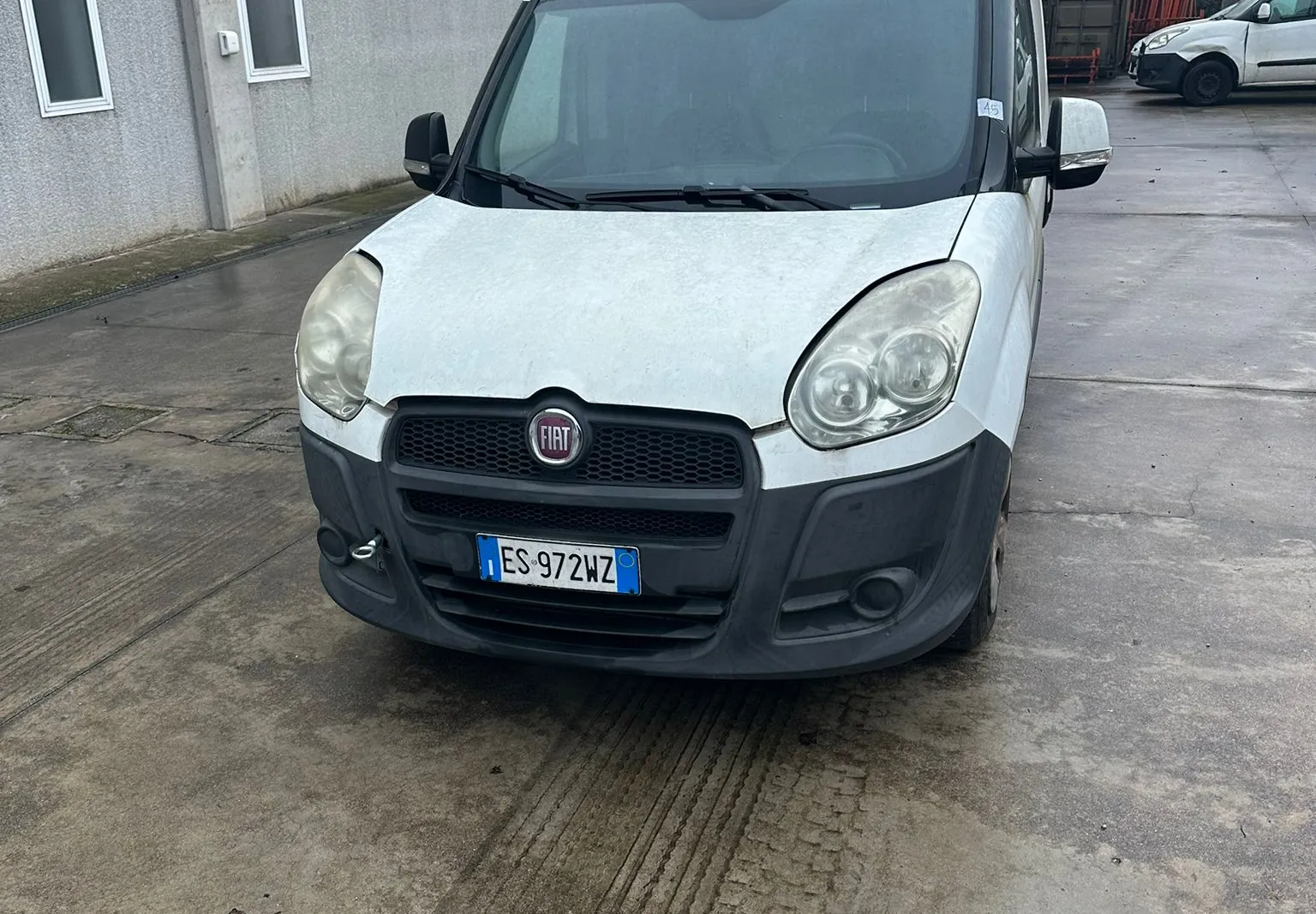 N. 4 autocarri Fiat Doblò targati ES972WZ, ET261JG, ES032XR, EZ672LE