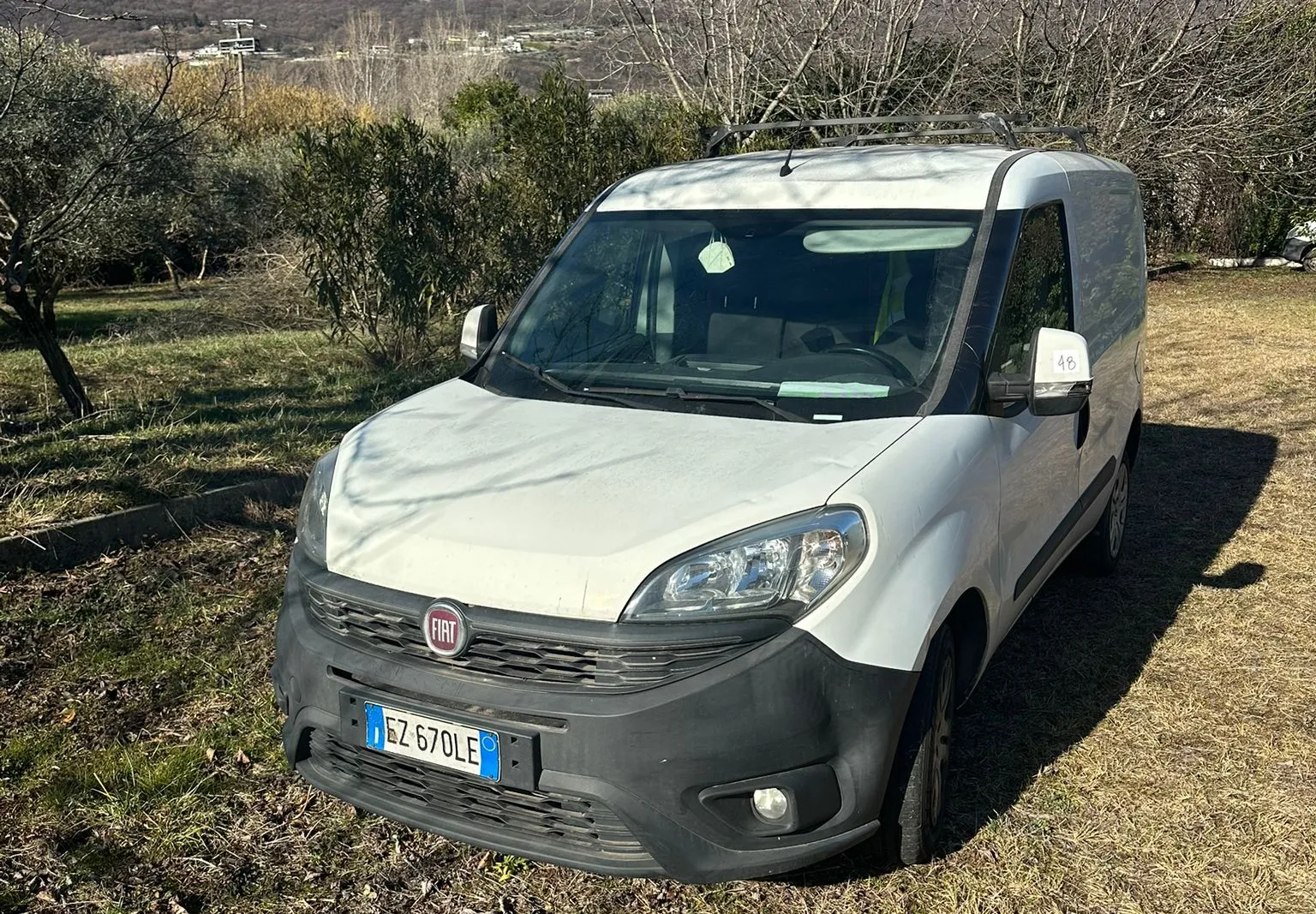 Autocarro Fiat Doblò targato EZ670LE