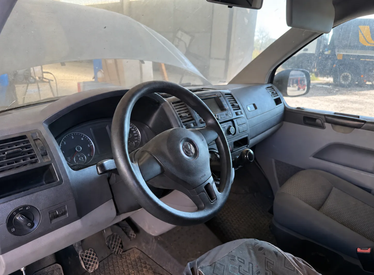 Furgone Volkswagen Transporter 4 Motion targato EX398RB