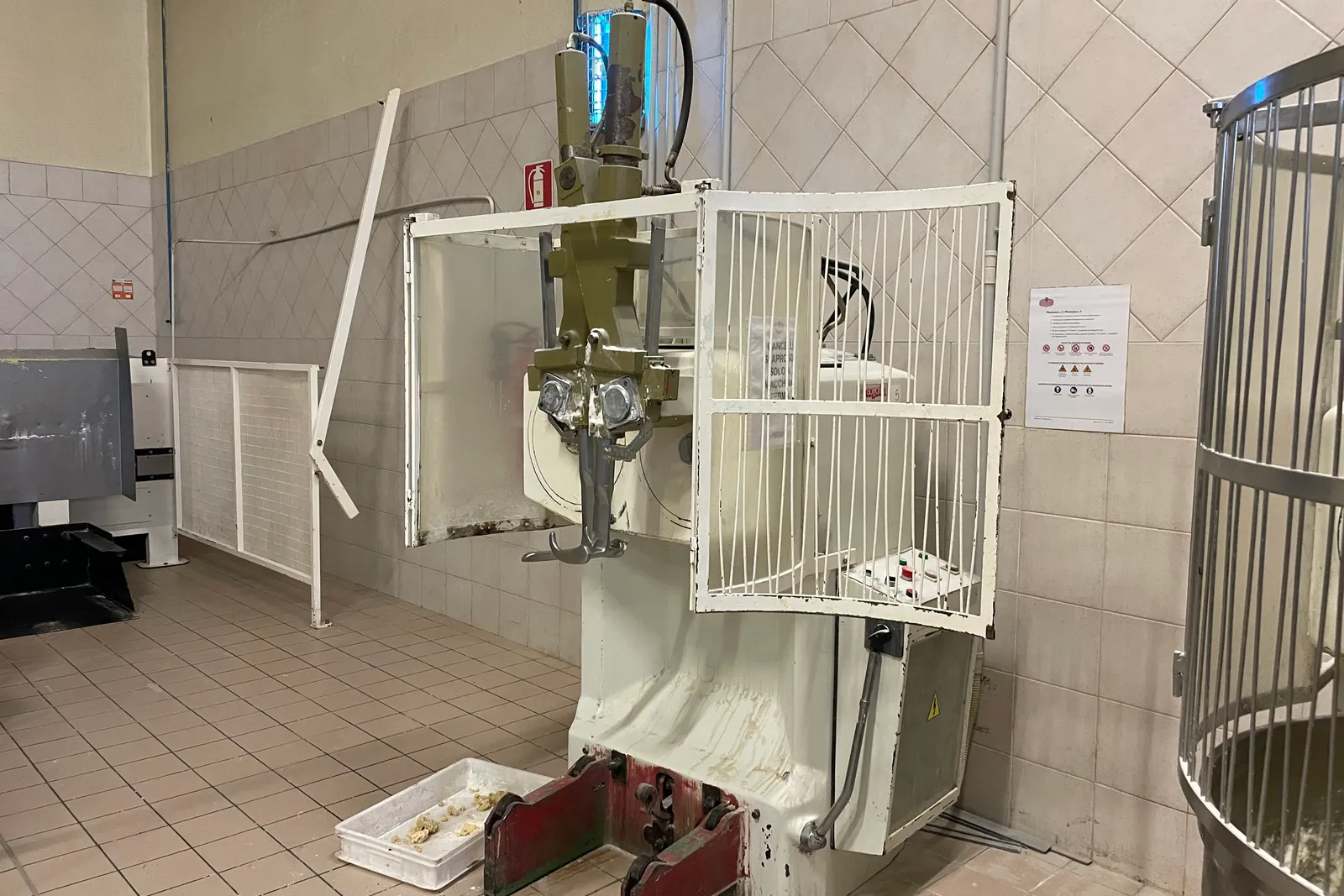 Macchinari a attrezzature per attività di pasticceria