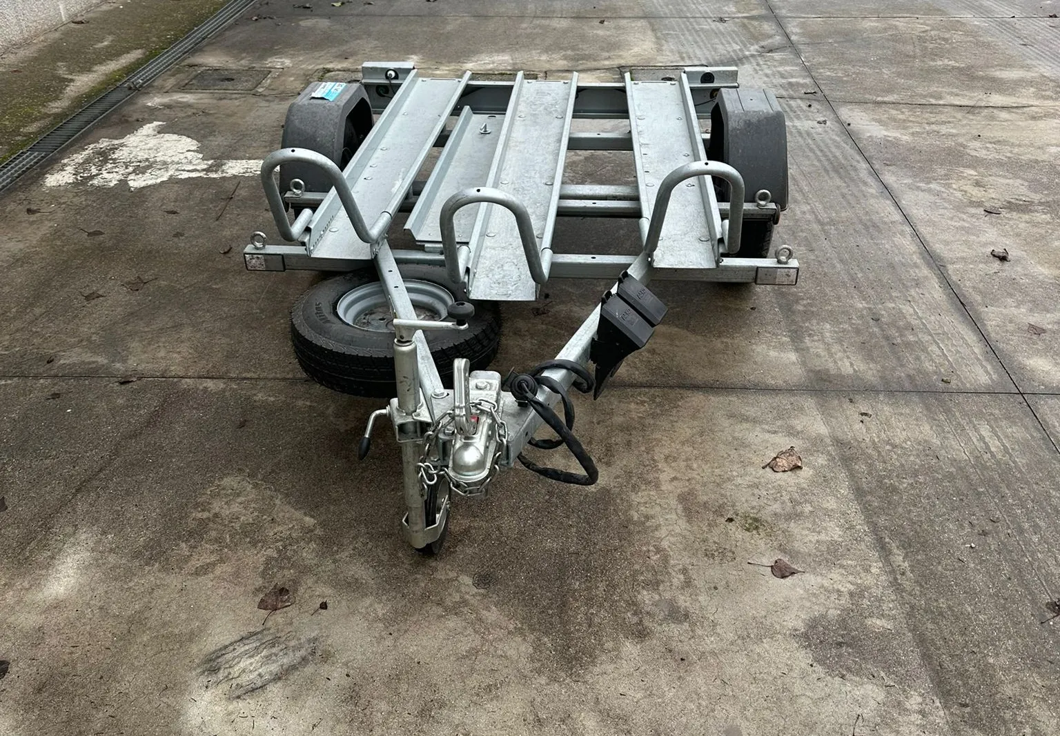 Rimorchio Cresci TM5 targato XA458TK