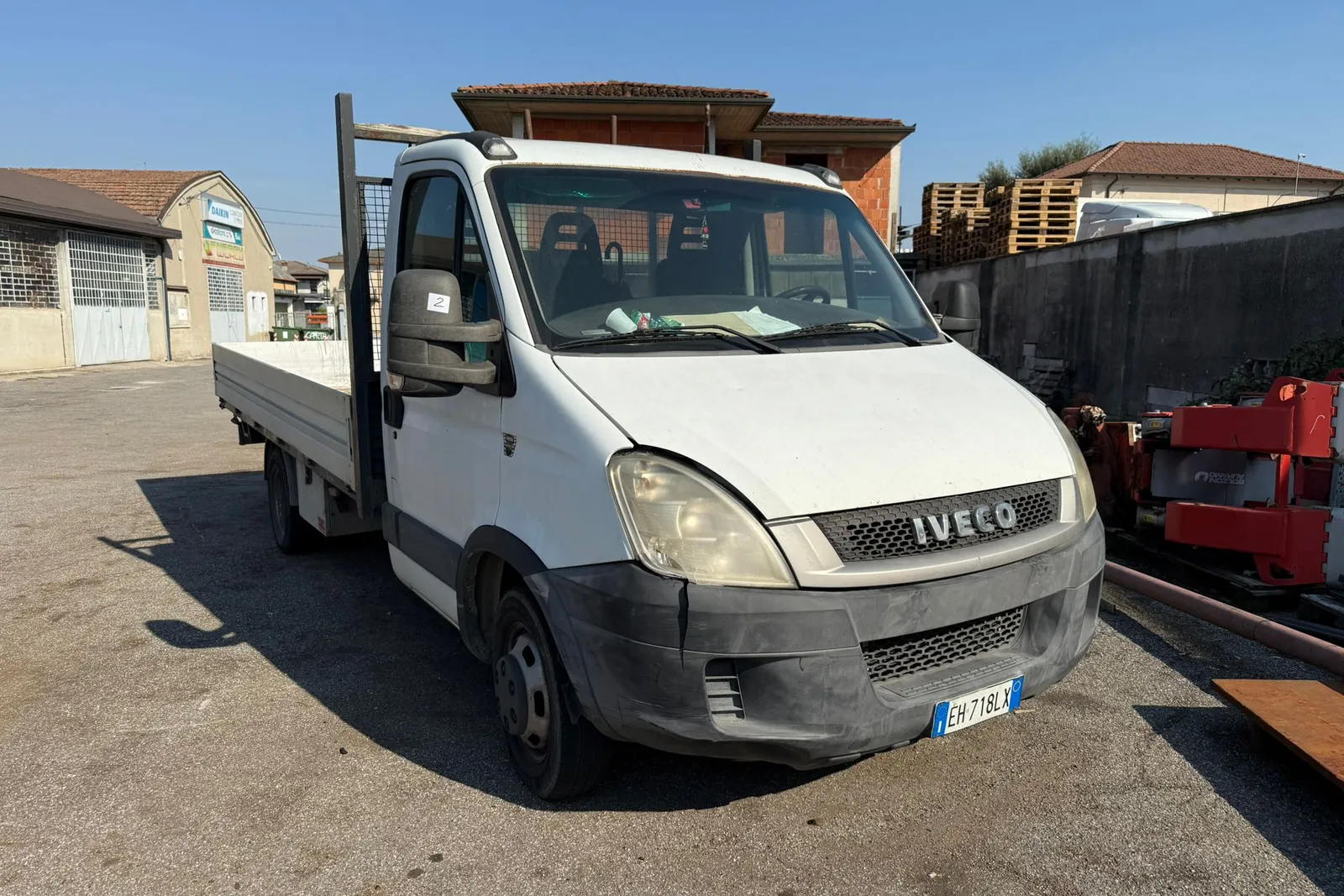 Furgone Iveco Daily targato EH718LX