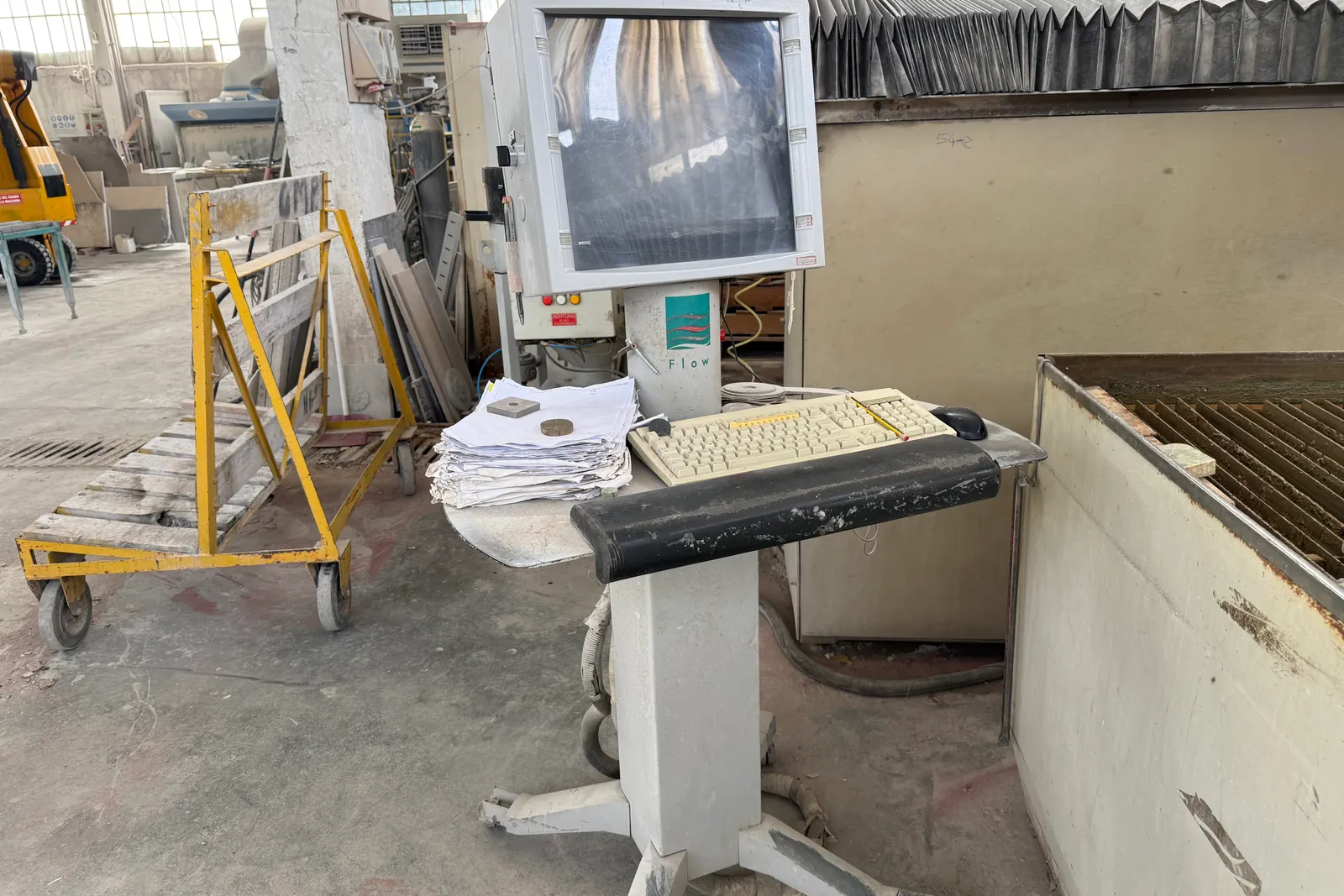 Macchine da ufficio e macchinari lavorazione pietra (ID 24, 25, 26, 27, 28, 31, 36, 35, 50, 64, 66, 68, 71)