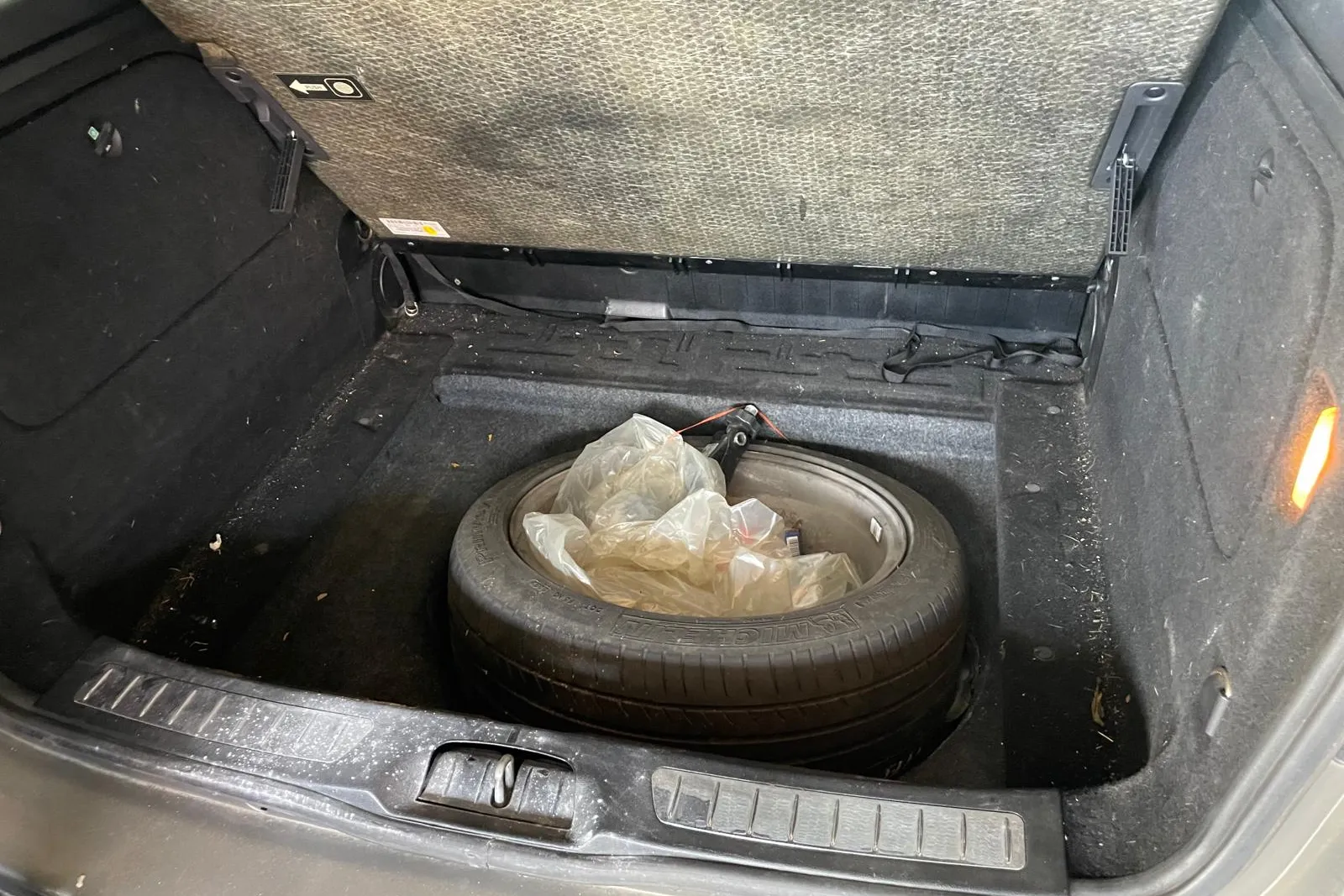 Autovettura Mercedes Classe B 180CDI targata DK547WW