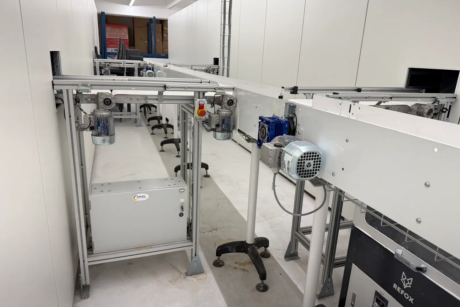 N. 2 magazzini automatici Pharmathek Sintesi, inclusi moduli di carico, linea di imballo e smistamento Mechatronic Machines & Systems e centralina di controllo