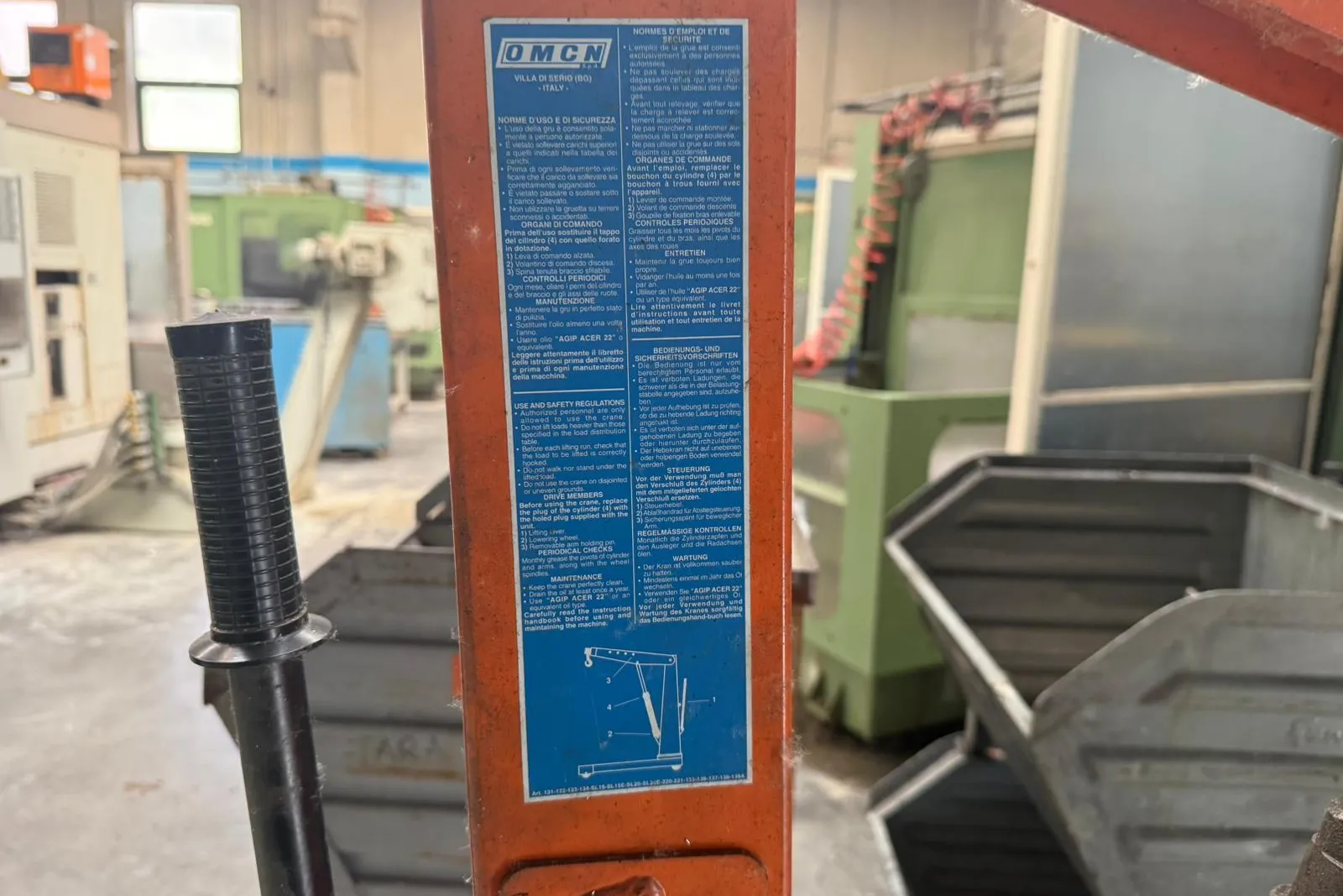 Muletto Still (ID 016), transpallet manuale (ID 031) e paranco manuale (ID 032)