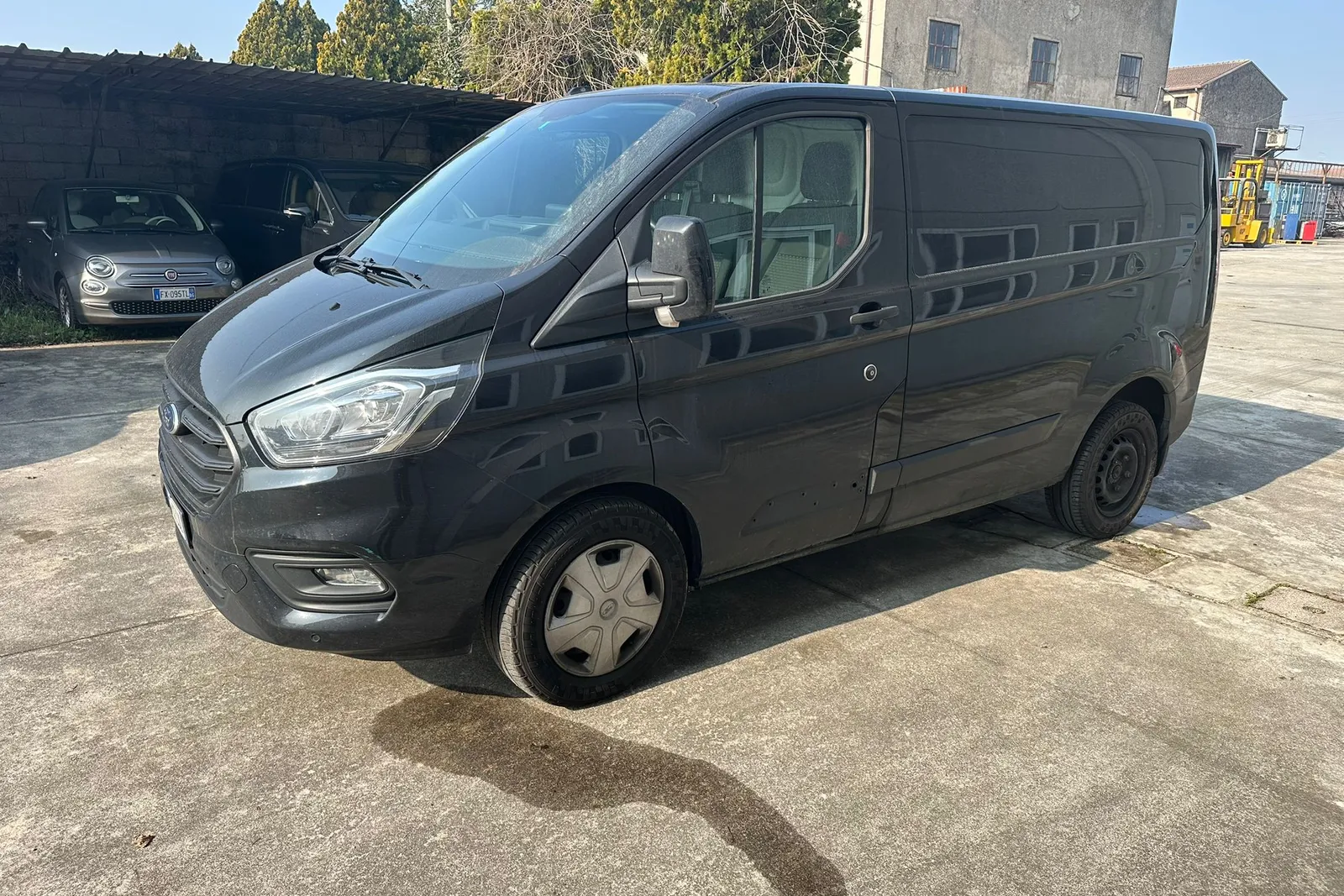 Furgone Ford Transit Custom targato GF413JL