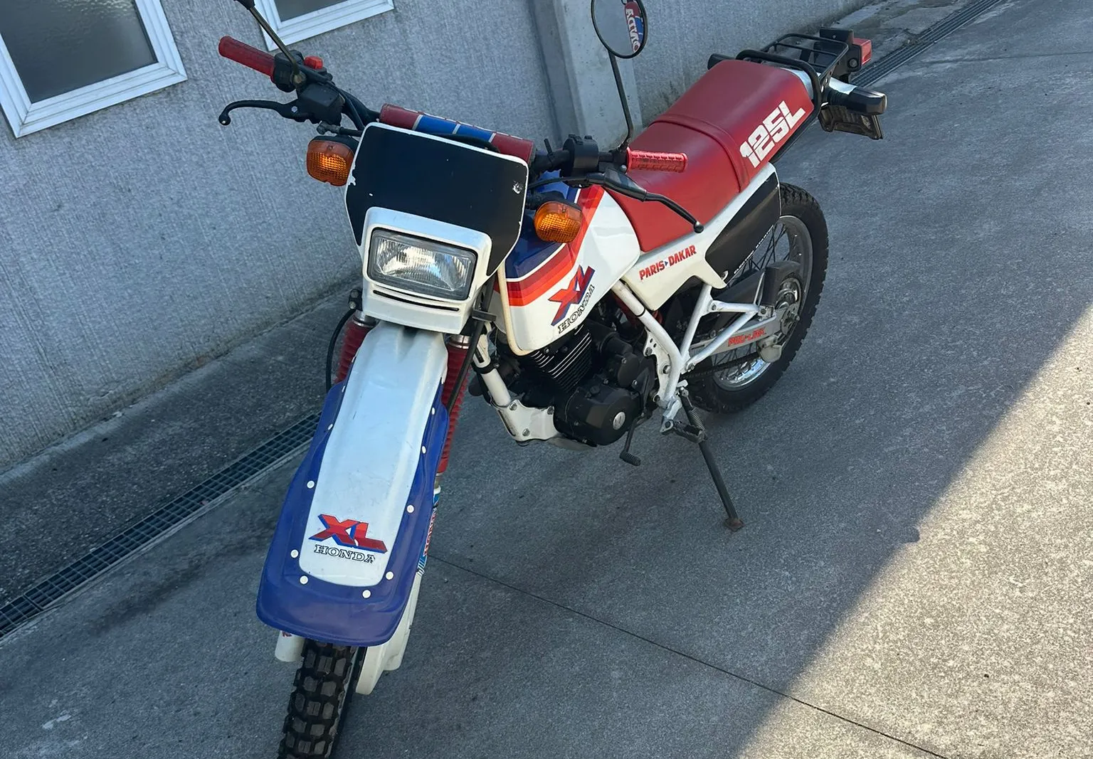 Motociclo Honda XL 125 R targato BG187060