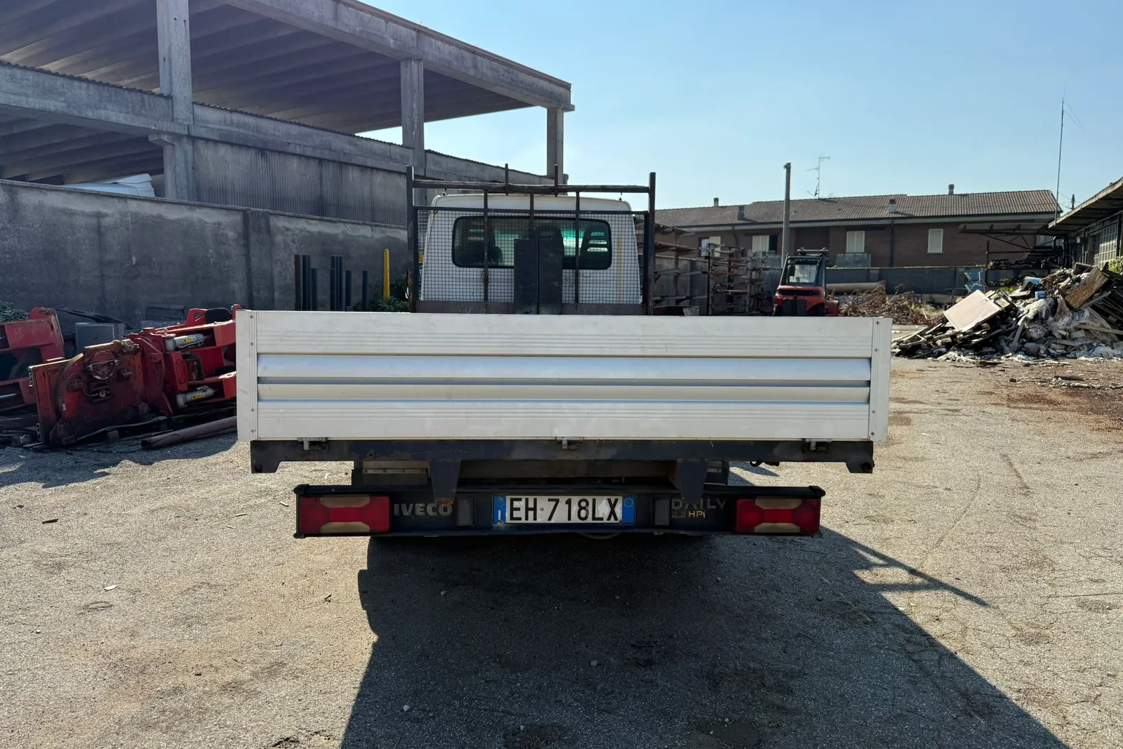Furgone Iveco Daily targato EH718LX