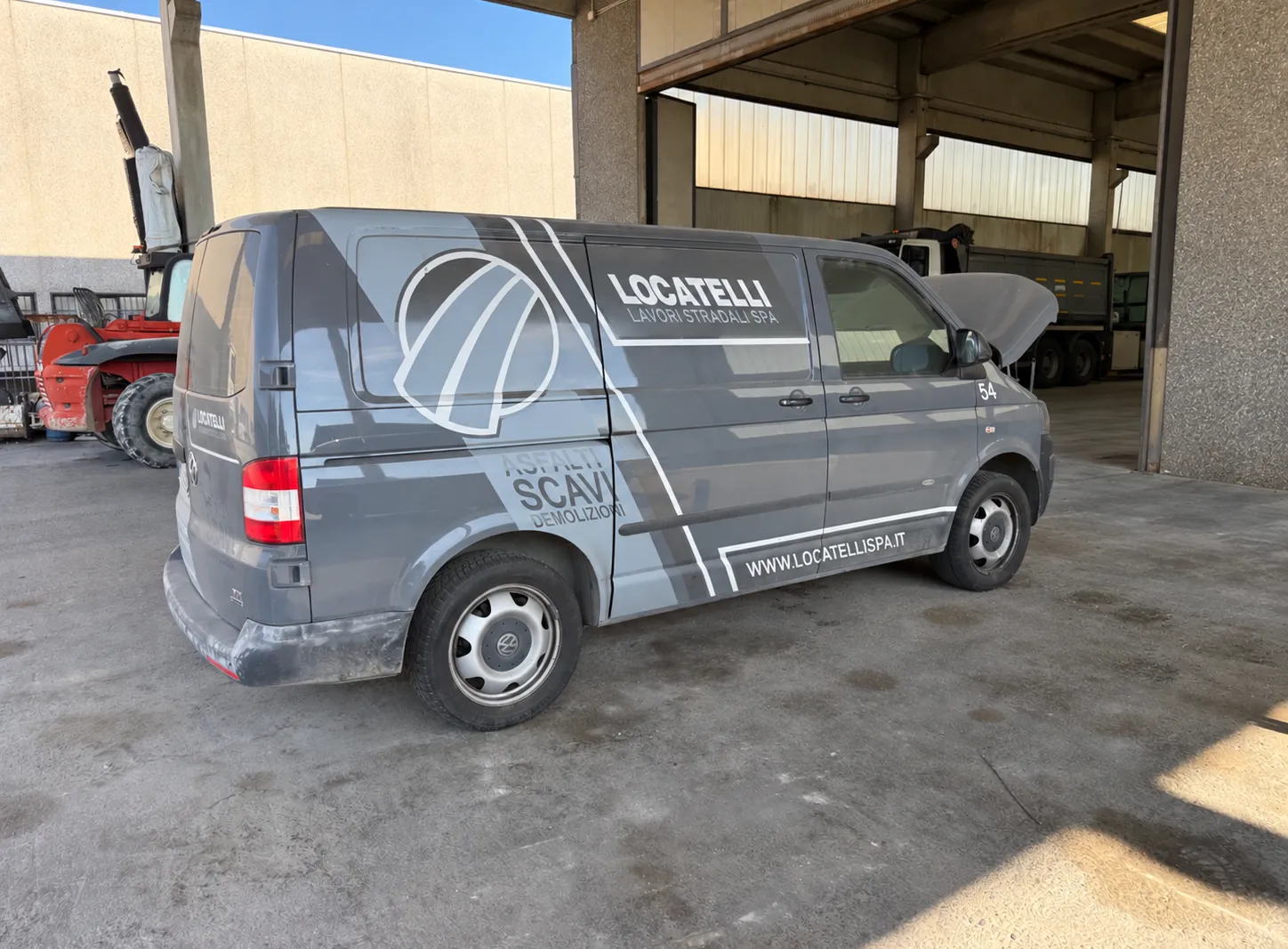Furgone Volkswagen Transporter 4 Motion targato EX398RB
