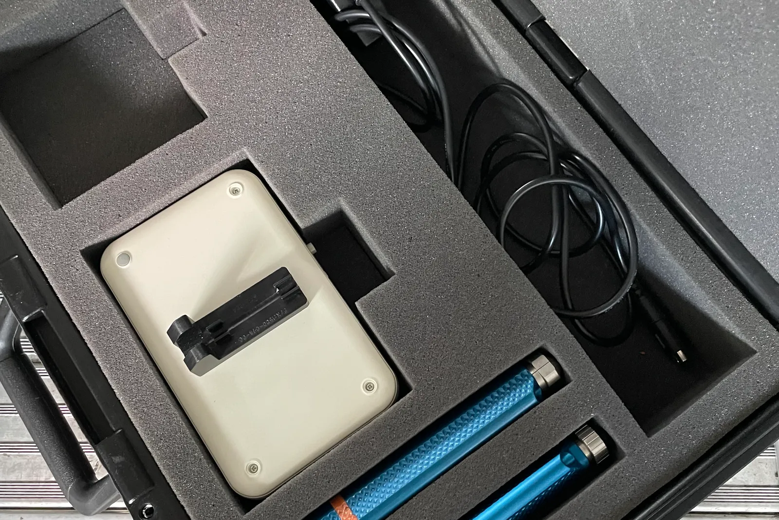 Magazzino - altri prodotti e macchinari estetica come da elenco (ALLEGATO 4) oltre videoproiettore ACER mod. P7280 