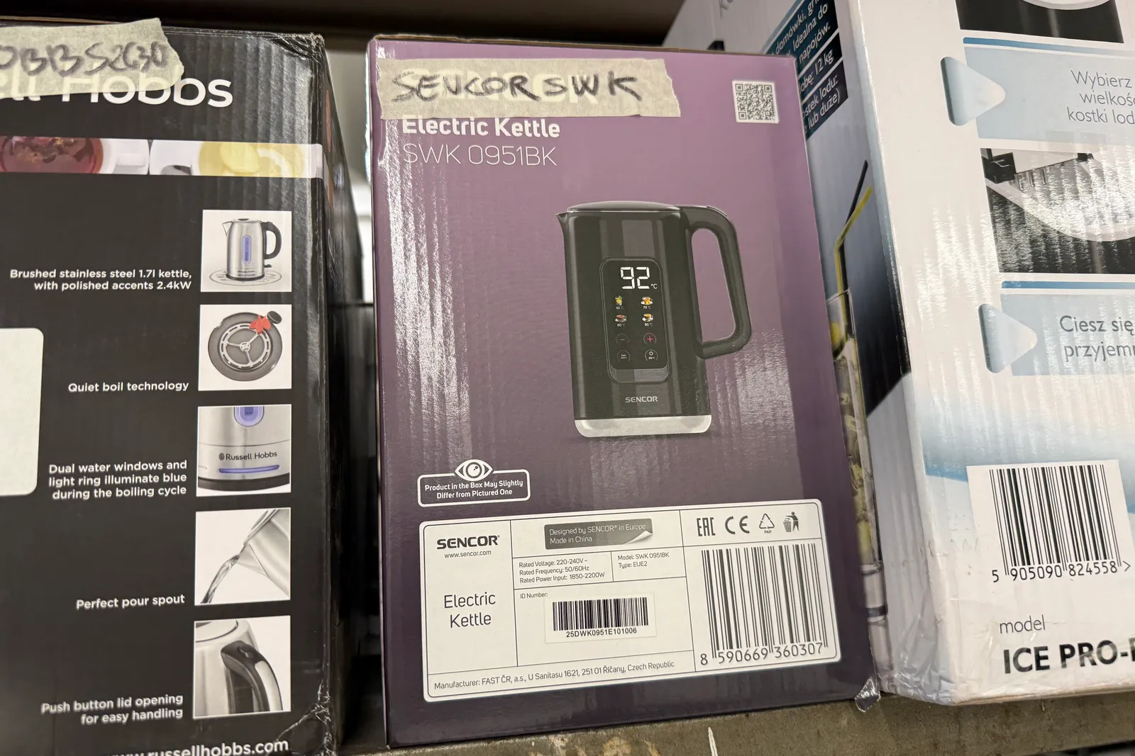 Stock prodotti, batterie, imballaggi, arredi e varie