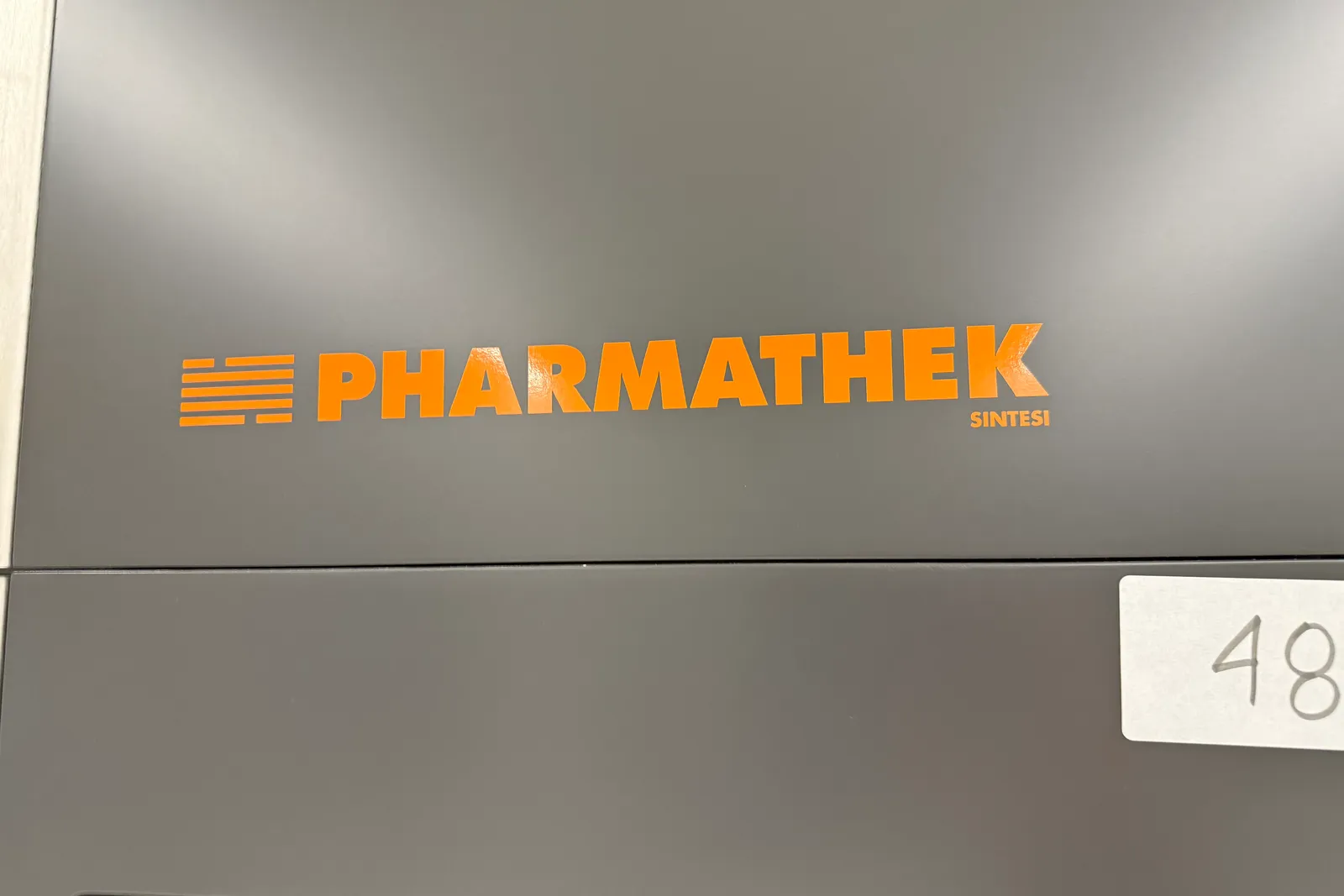 N. 2 magazzini automatici Pharmathek Sintesi, inclusi moduli di carico, linea di imballo e smistamento Mechatronic Machines & Systems e centralina di controllo