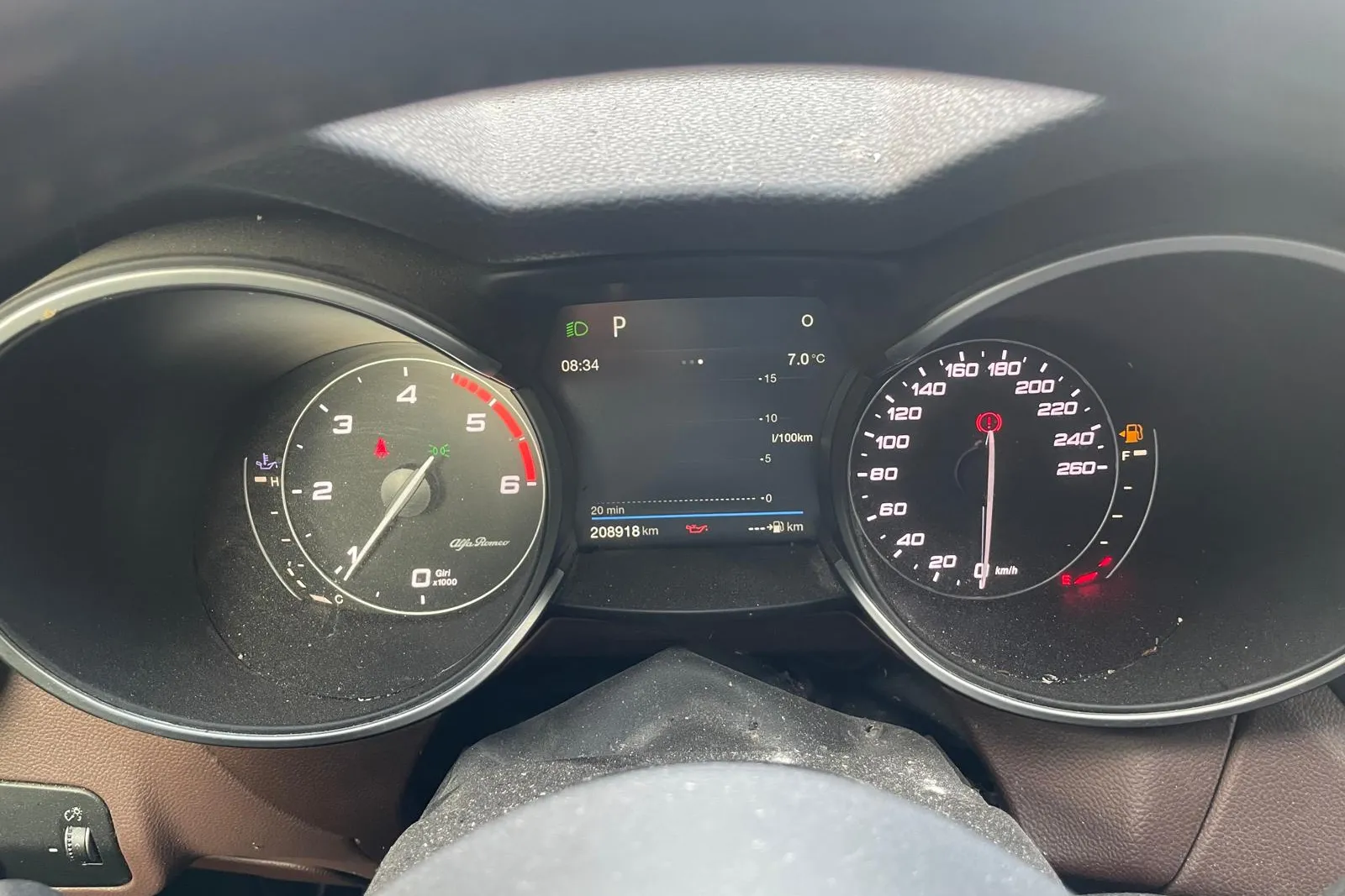 Alfa Romeo Stelvio targata FM254PT