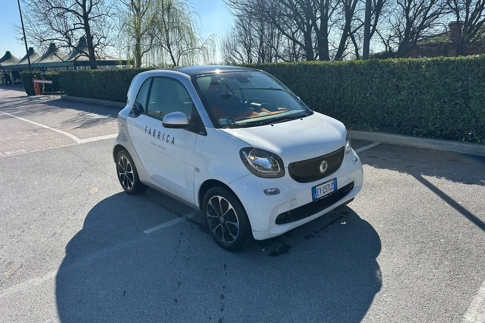 SMART FORTWO COUPE TARGA EY237LC