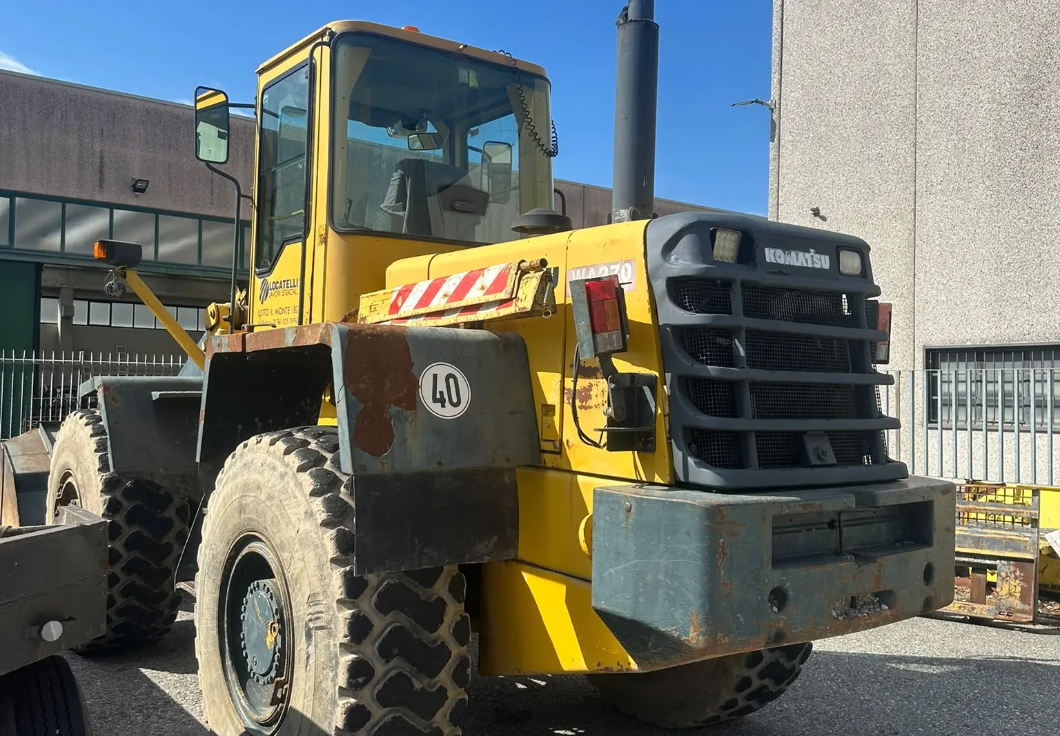 Pala gommata Komatsu mod. WA270 