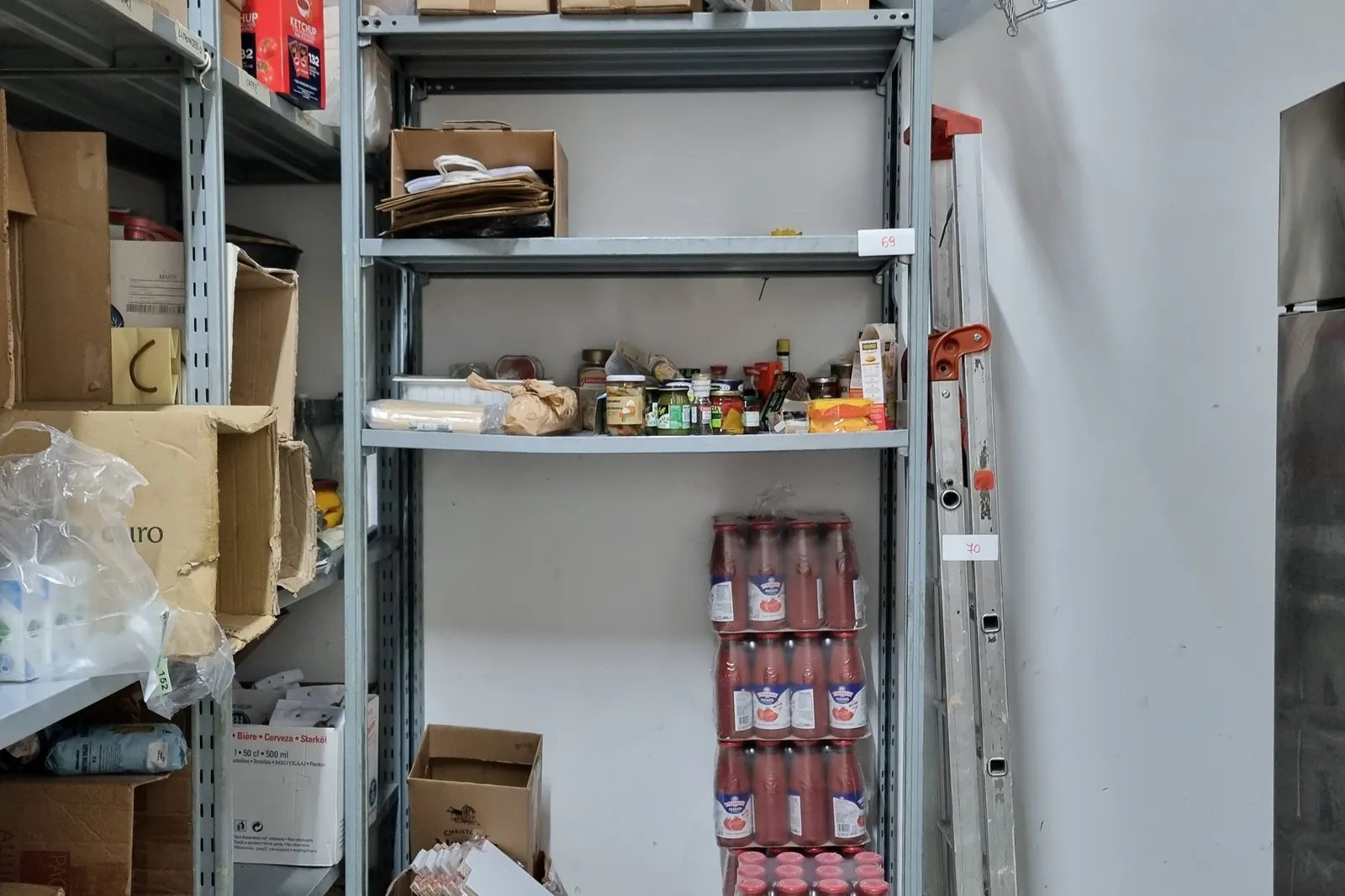 Arredo e attrezzatura ristorante