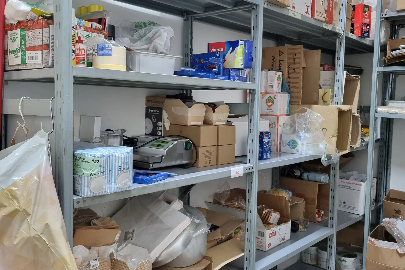 Arredo e attrezzatura ristorante