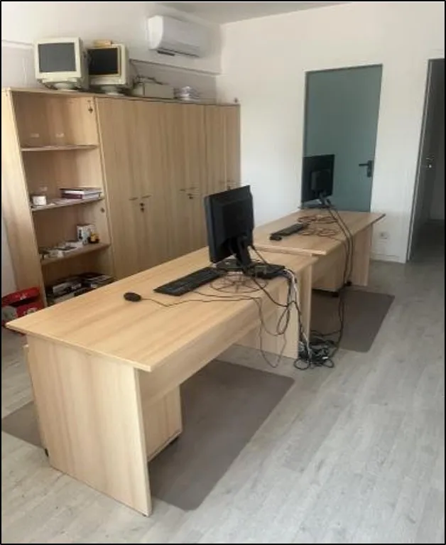 Mobili, arredi e macchine d’ufficio