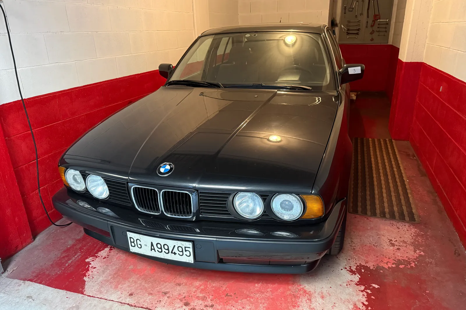 Autovettura BMW 525 I 4 Automatic targata BGA99495