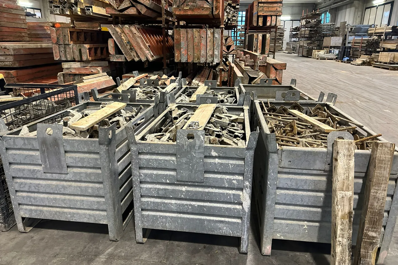 Cassaforma a telaio Peri Trio mq. 1.100 (in perizia LOTTO 05 – ID 05)